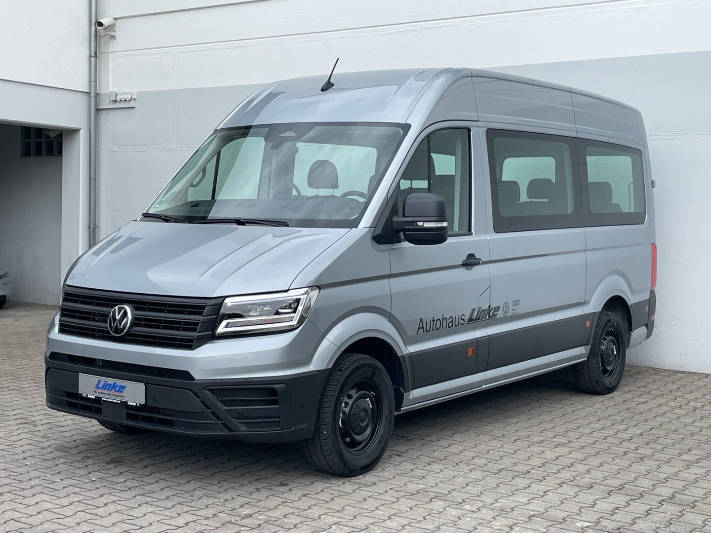 Crafter 35 2.0 TDI Autom. 9-Sitzer/LED/Standhzg/Kamera/ACC/Navi/App-Connect/Sitzhzg