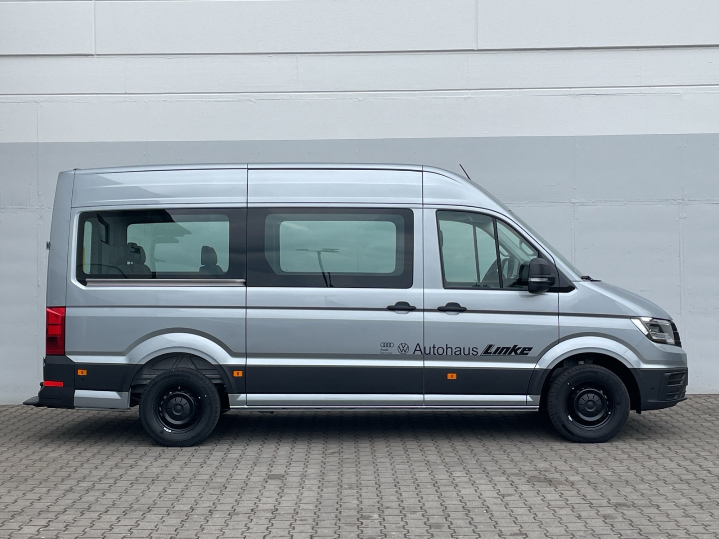 Crafter 35 2.0 TDI Autom. 9-Sitzer/LED/Standhzg/Kamera/ACC/Navi/App-Connect/Sitzhzg