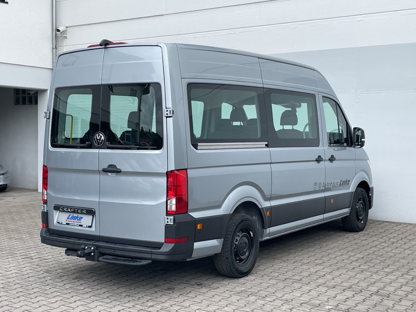 Crafter 35 2.0 TDI Autom. 9-Sitzer/LED/Standhzg/Kamera/ACC/Navi/App-Connect/Sitzhzg