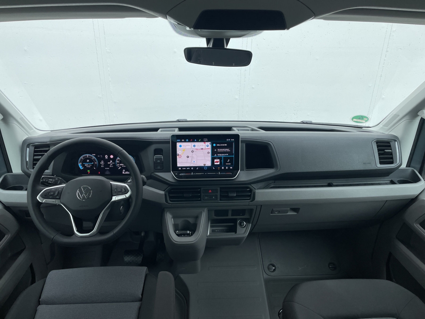 Crafter 35 2.0 TDI Autom. 9-Sitzer/LED/Standhzg/Kamera/ACC/Navi/App-Connect/Sitzhzg
