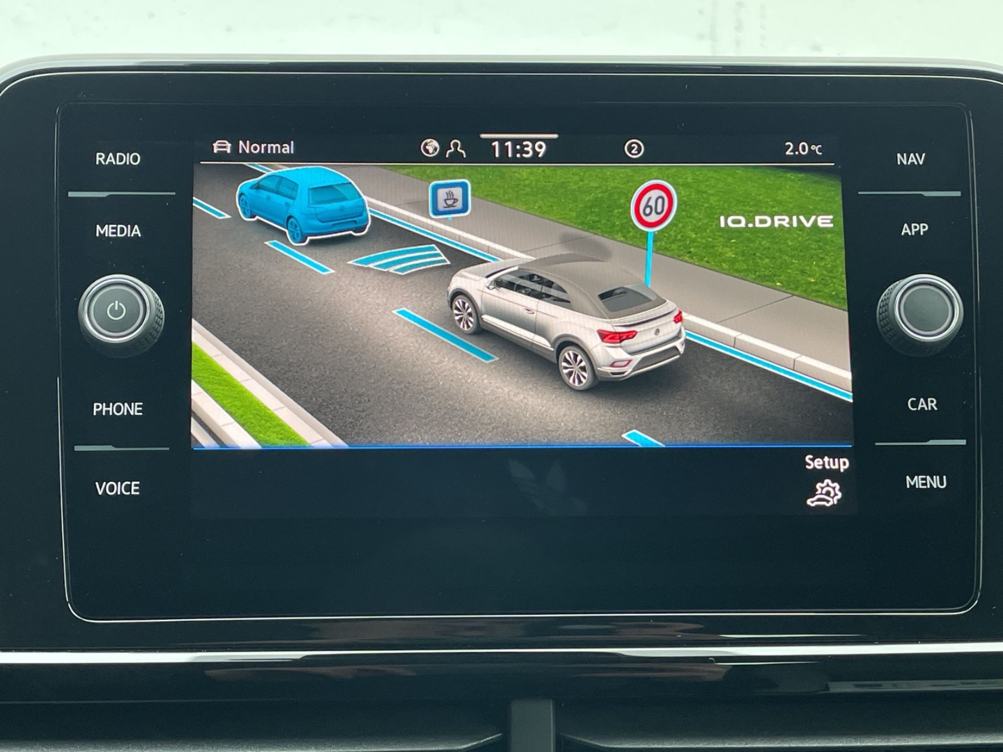 T-Roc Cabriolet R-Line 1.5 TSI DSG Kamera/Navi  App-Connect/IQ.LIGHT/Keyless/VW-Sound