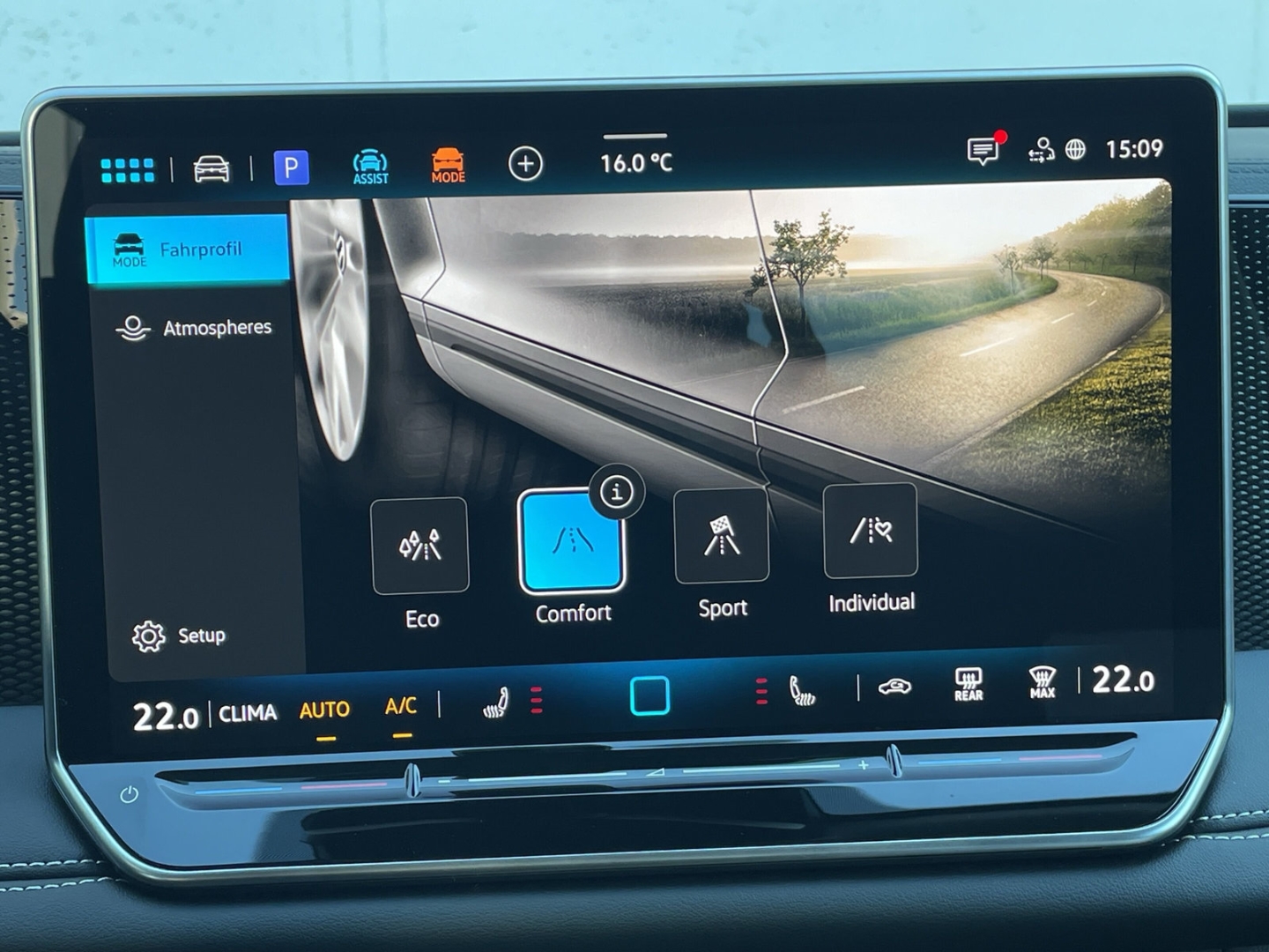 Tiguan ENERGY 2.0TDI DSG Navi/LED/ACC/360°Kamera/App-Connect/el.Heckklappe