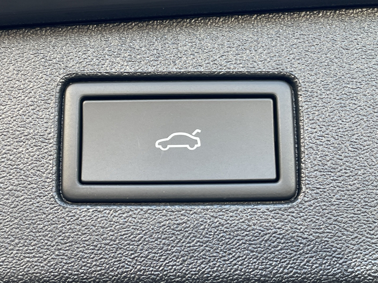 Tiguan ENERGY 2.0TDI DSG Navi/LED/ACC/360°Kamera/App-Connect/el.Heckklappe