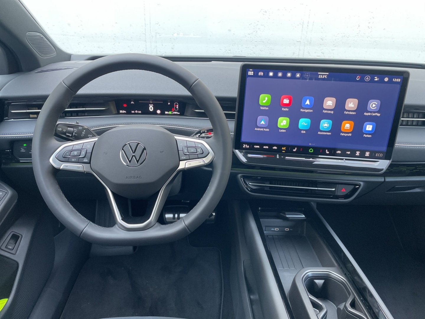 ID.7 Tourer Pro HUD/AHK/360°Kamera/Keyless/Navi /Massage/ACC/Side Assist