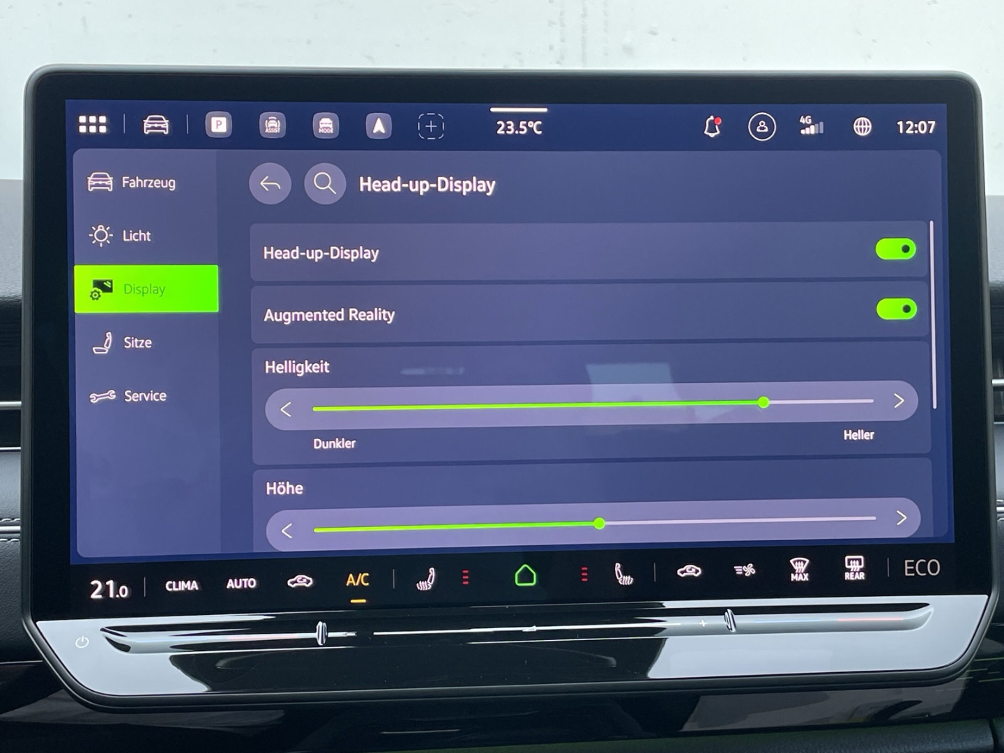 ID.7 Tourer Pro HUD/AHK/360°Kamera/Keyless/Navi /Massage/ACC/Side Assist