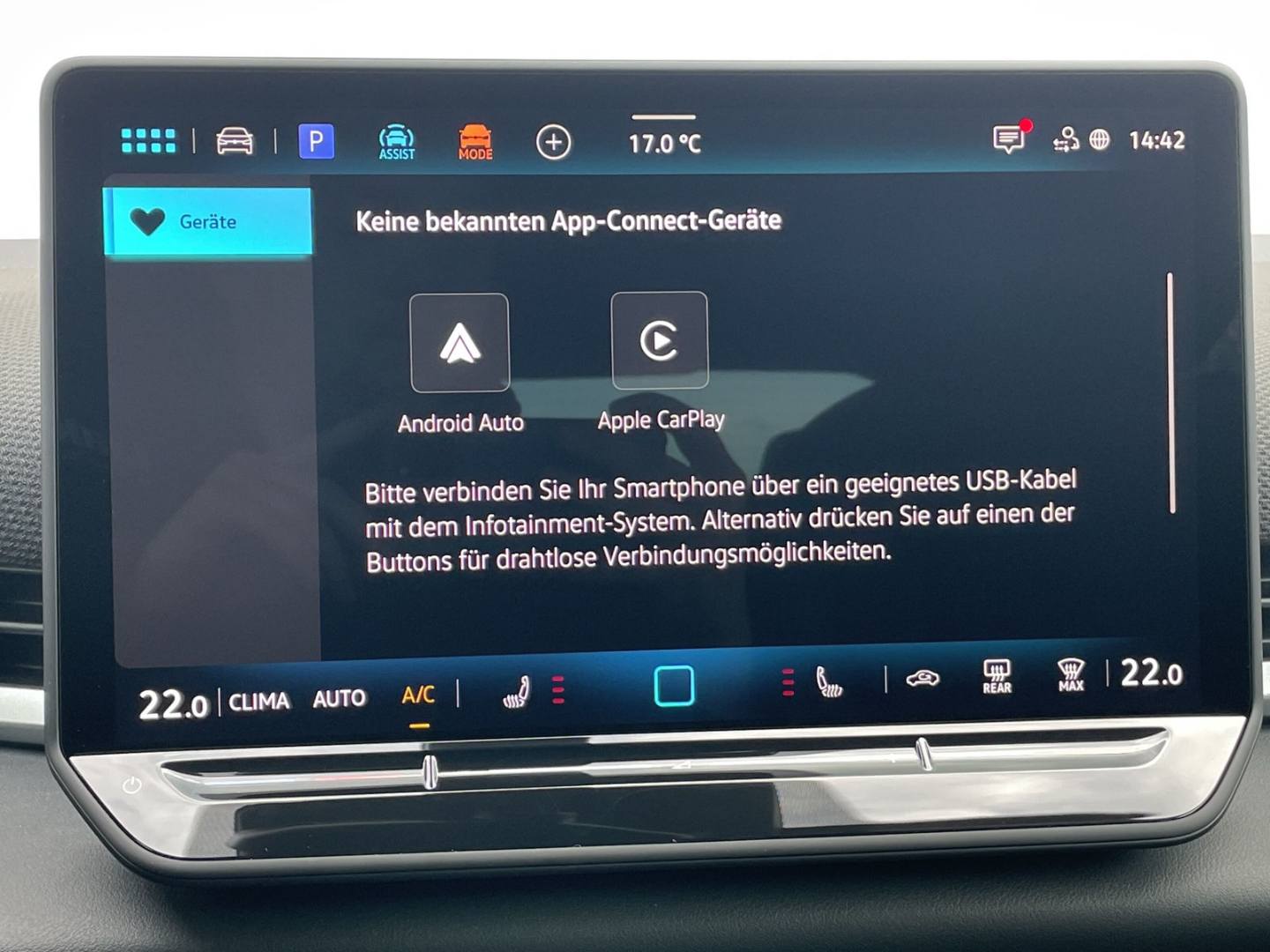 T-Roc R-Line 1.5eTSI 360°Kamera/HUD/ACC/Navi/App-Connect/Keyless/Spurwechsel