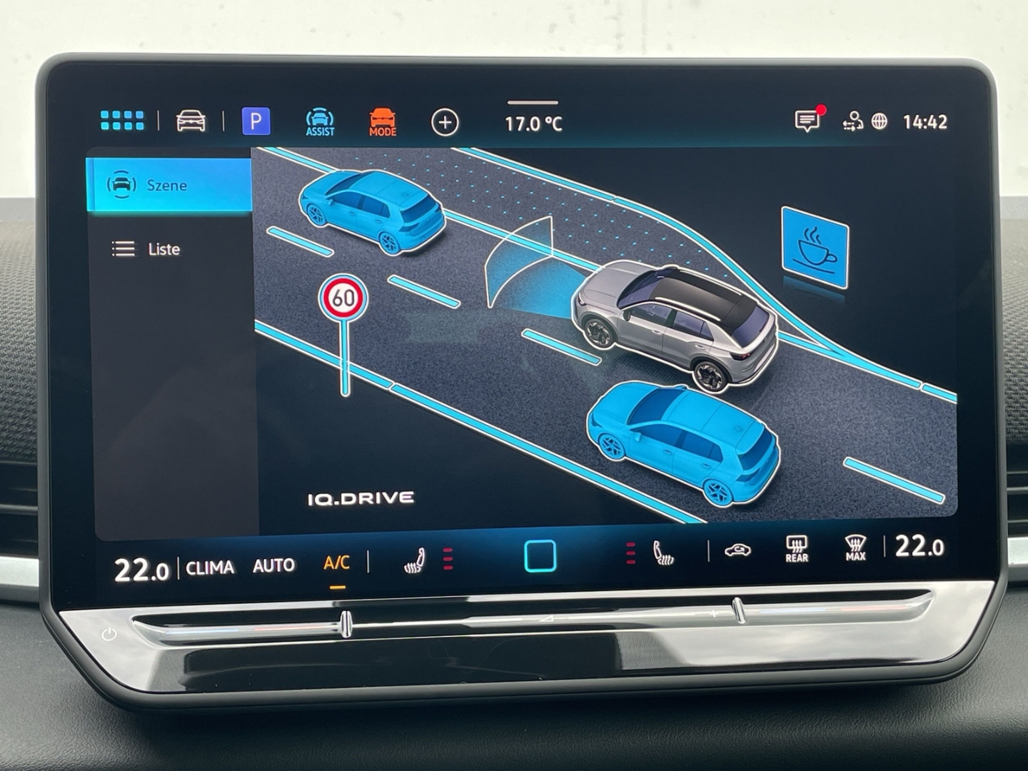 T-Roc R-Line 1.5eTSI 360°Kamera/HUD/ACC/Navi/App-Connect/Keyless/Spurwechsel
