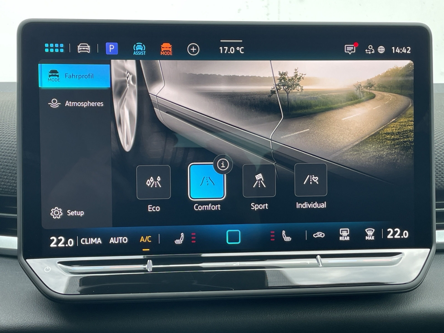T-Roc R-Line 1.5eTSI 360°Kamera/HUD/ACC/Navi/App-Connect/Keyless/Spurwechsel