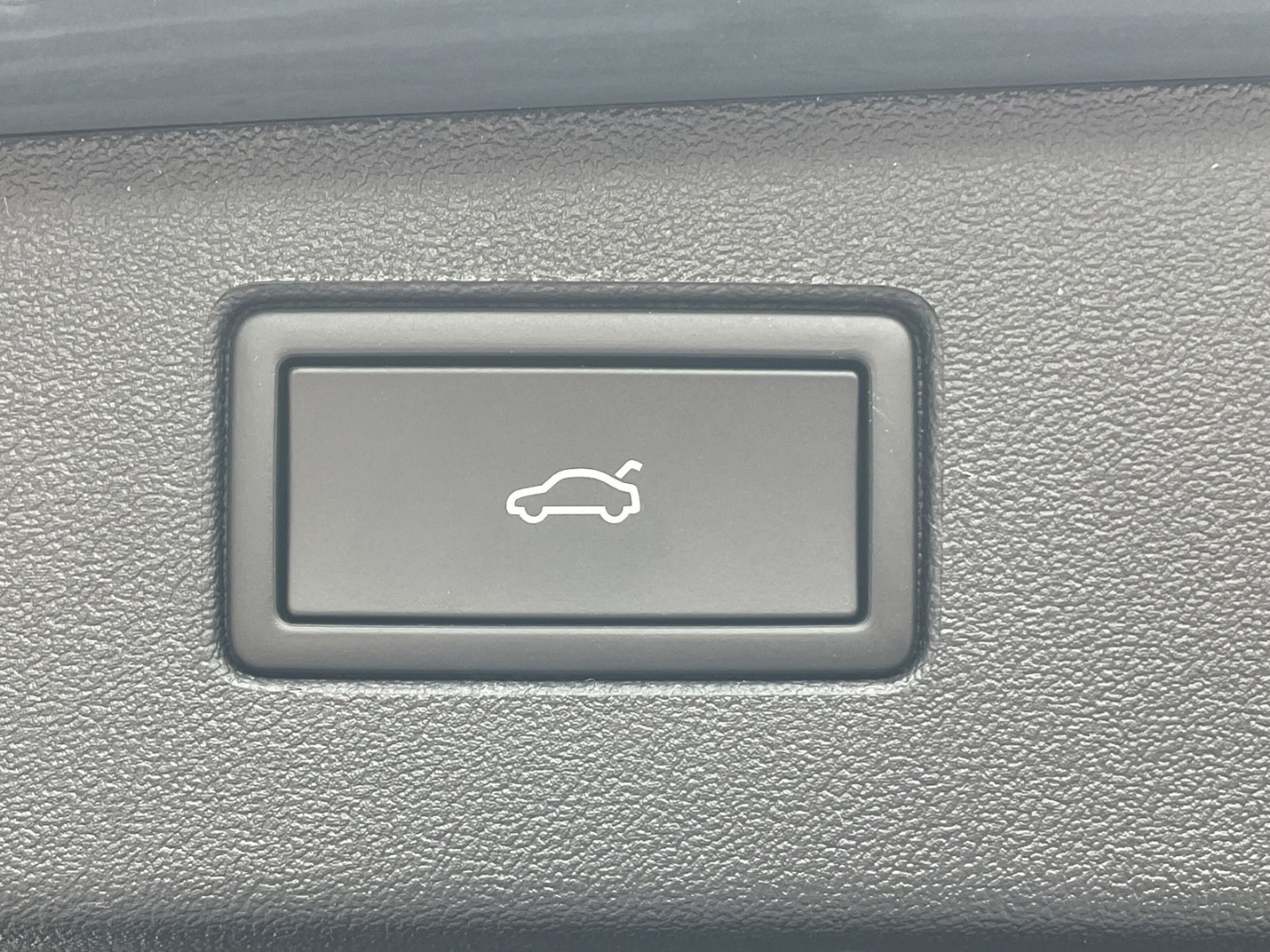 Tiguan Elegance 1.5 eTSI DSG 360°Kamera/AHK/Navi/ACC/App-Connect/HUD