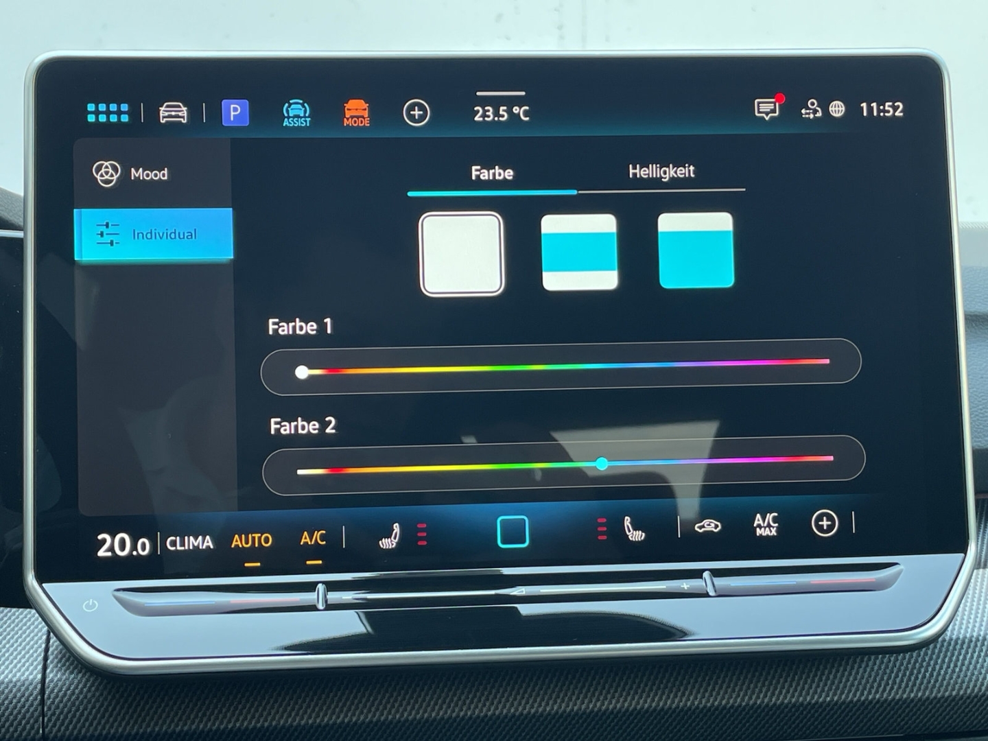 Golf VIII R-Line 1.5eTSI DSG HUD/AHK/Navi/Kamera/ACC/App-Connect/