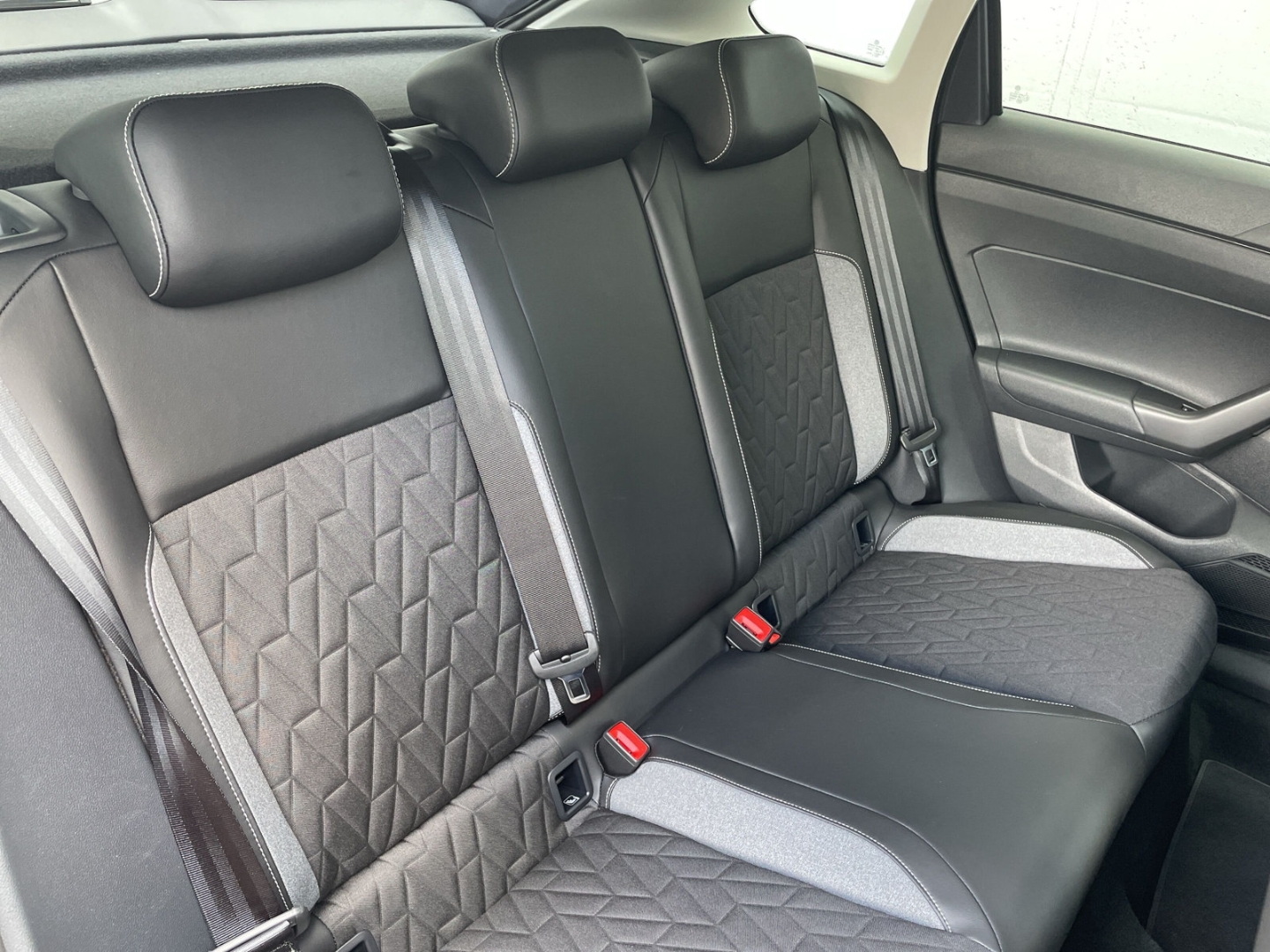 Taigo ENERGY 1.0 TSI DSG Kamera/LED/ACC/App-Connect/Sitzhzg