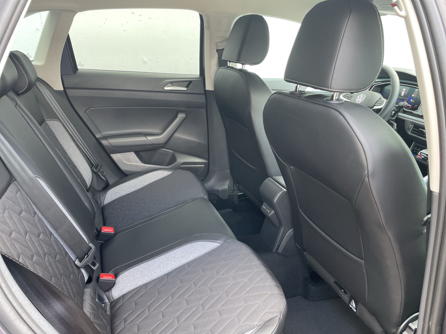 Taigo ENERGY 1.0 TSI DSG Kamera/LED/ACC/App-Connect/Sitzhzg