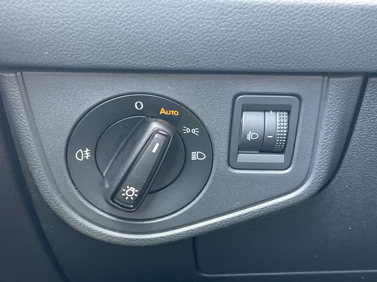 Taigo ENERGY 1.0 TSI DSG Kamera/LED/ACC/App-Connect/Sitzhzg
