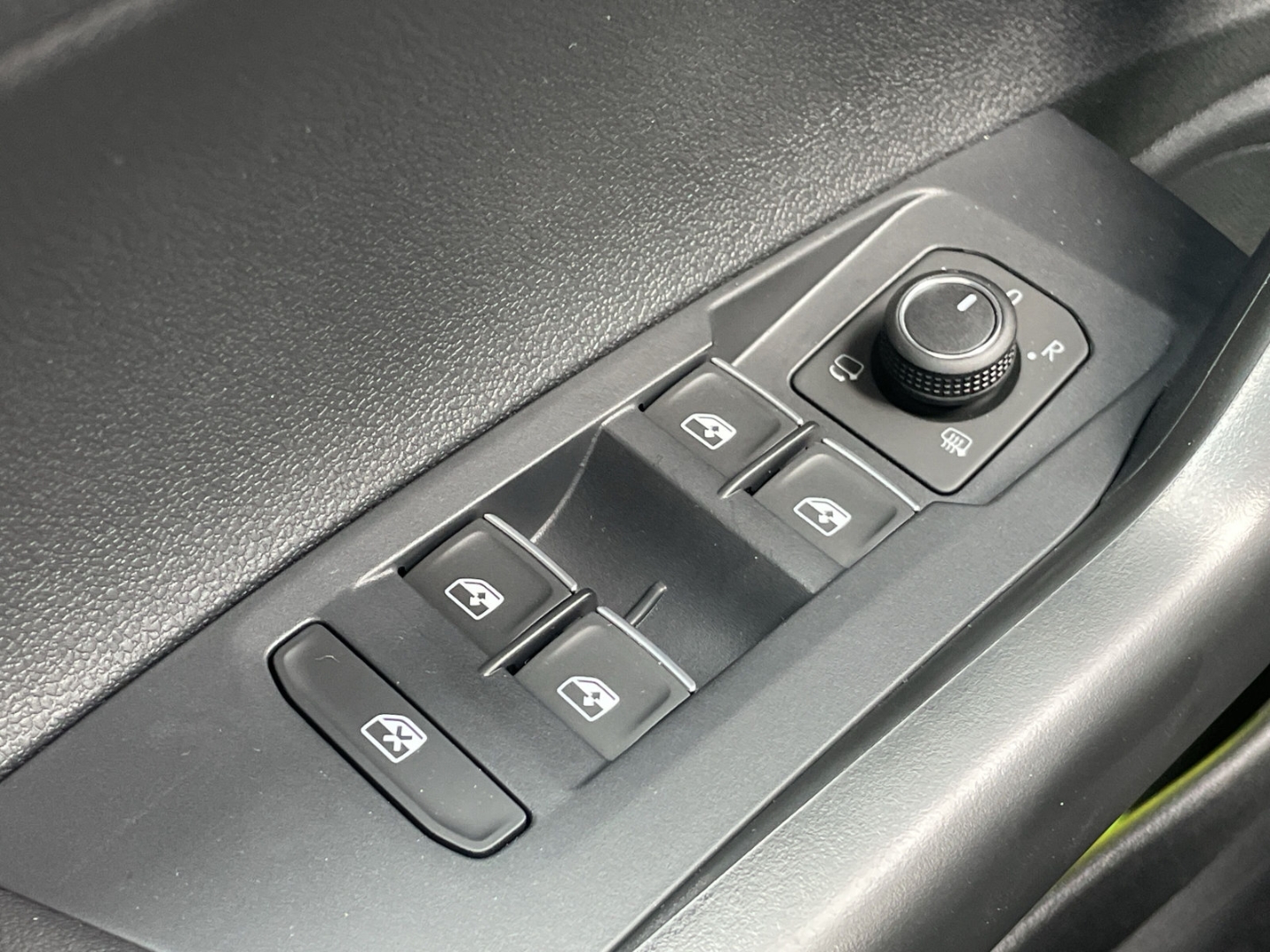 Taigo ENERGY 1.0 TSI DSG Kamera/LED/ACC/App-Connect/Sitzhzg