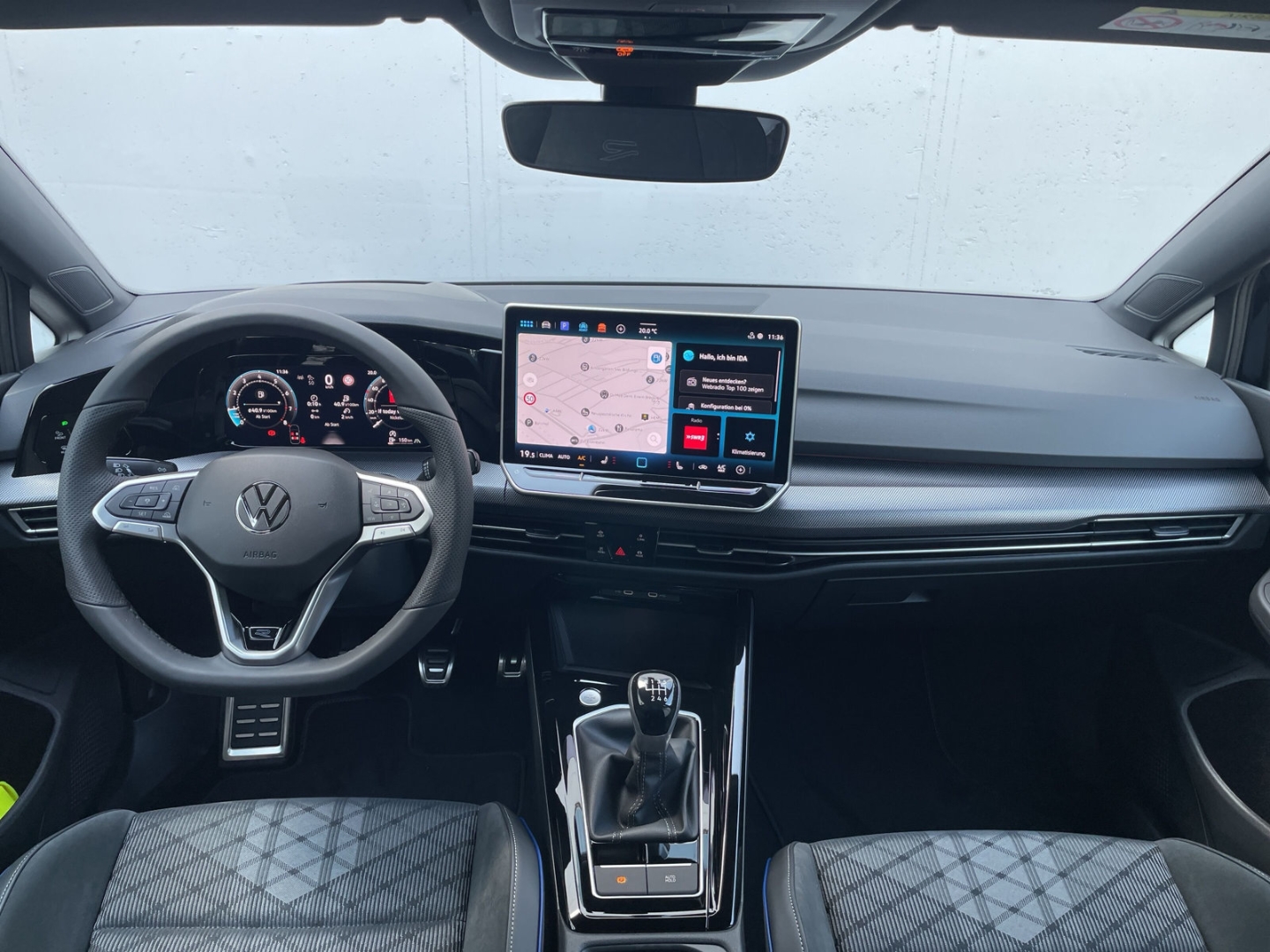 Golf VIII R-Line 1.5 TSI 6-Gang HUD/Kamera/Navi/ACC/LED Plus/App-Connect/
