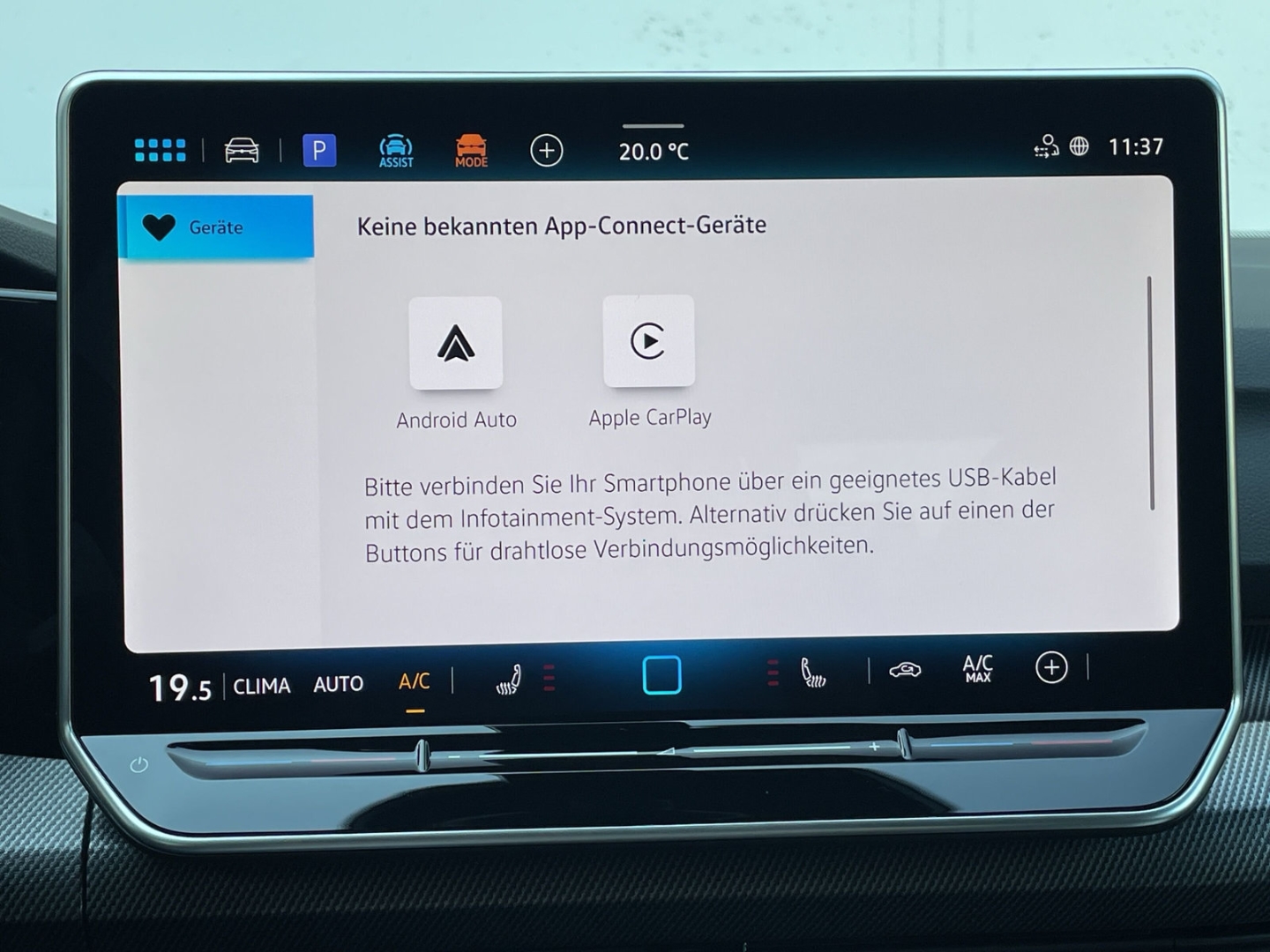 Golf VIII R-Line 1.5 TSI 6-Gang HUD/Kamera/Navi/ACC/LED Plus/App-Connect/