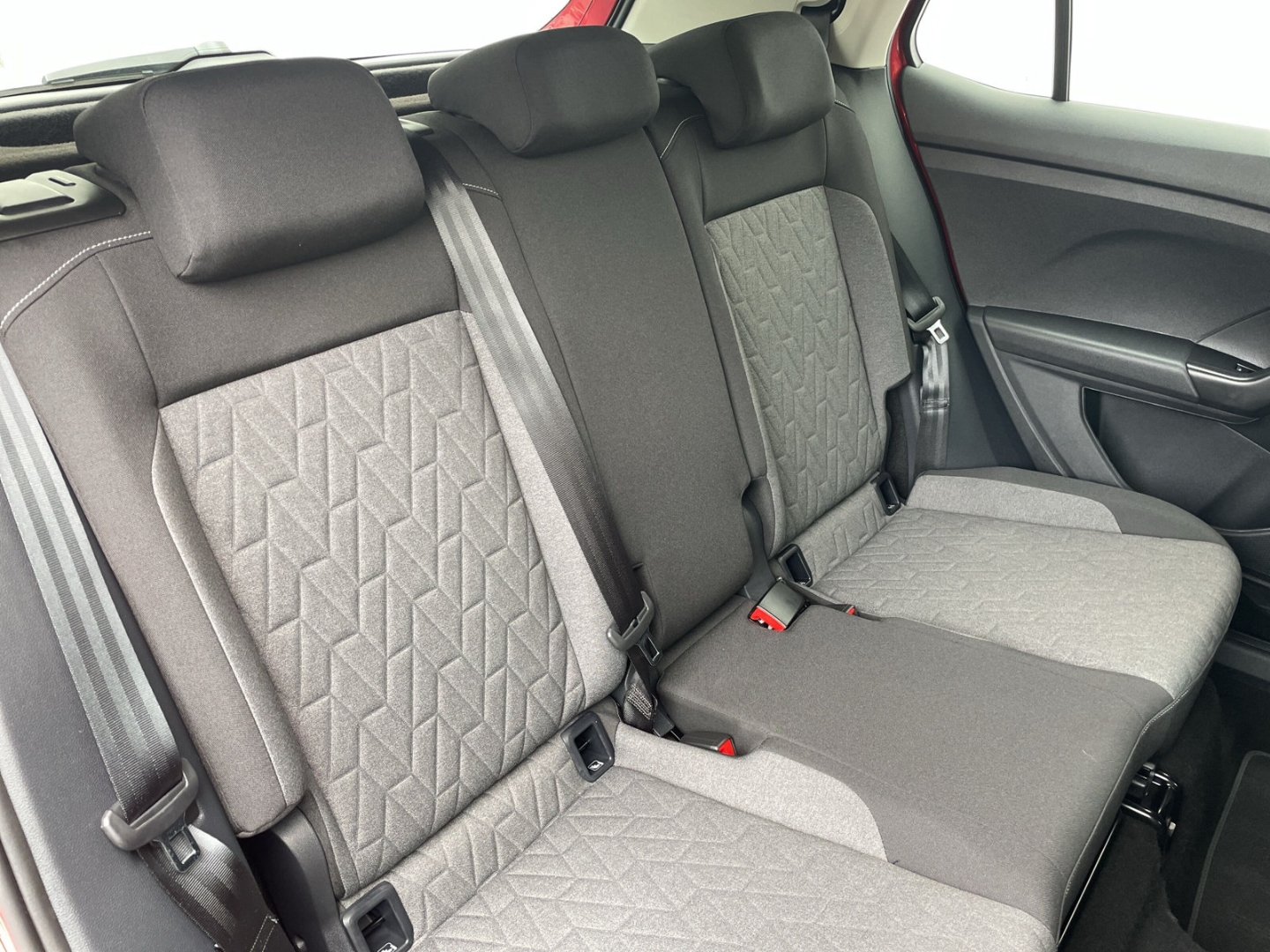 T-Cross 1.0 TSI Life 5-Gang AHK/Kamera/Navi/ACC/Travel/App-Connect/Sitzhzg/