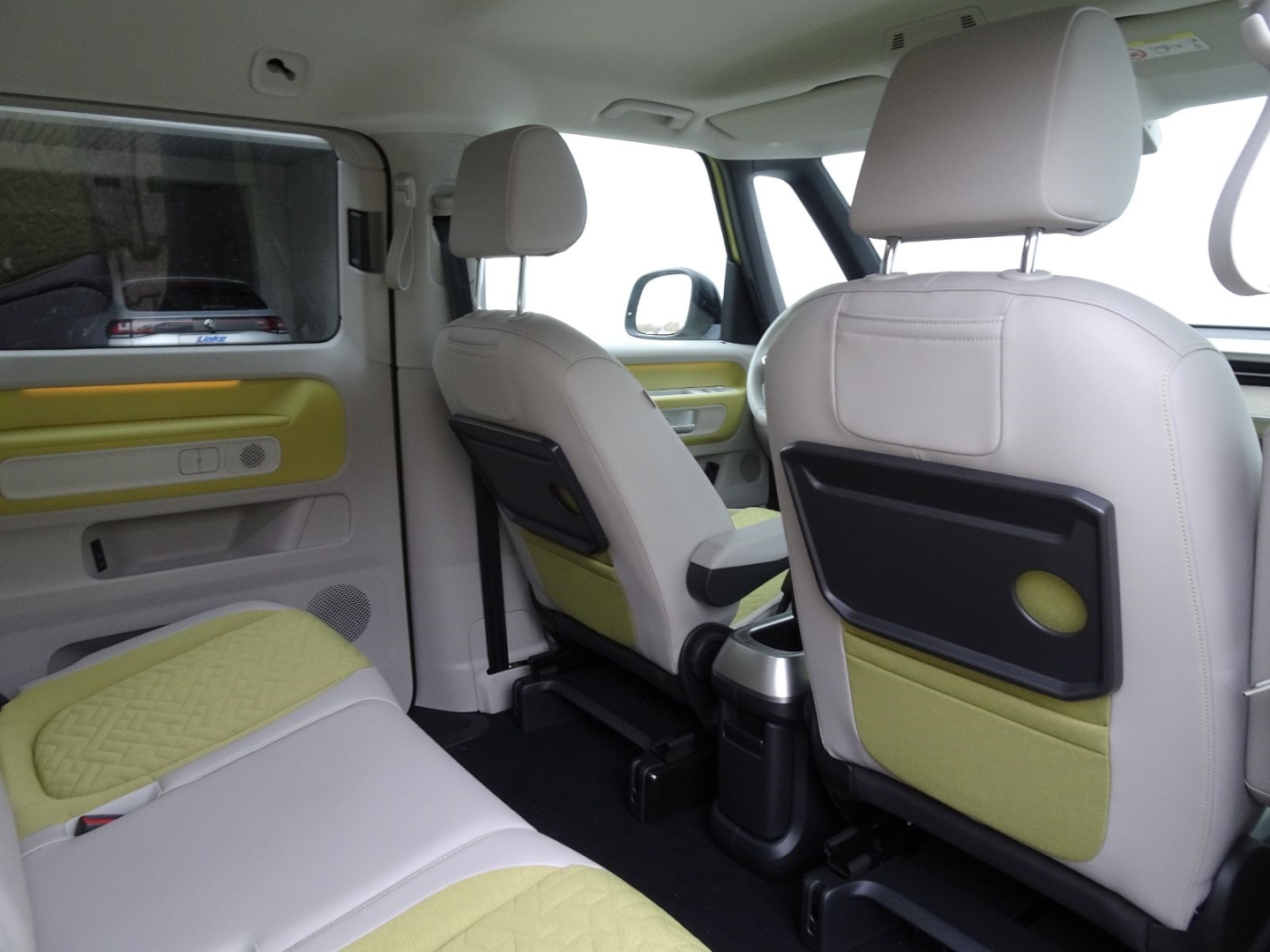 ID. Buzz Pro 77 kWh AHK/IQ.Light/Keyless/Kamera/Navi Digitales Cockpit