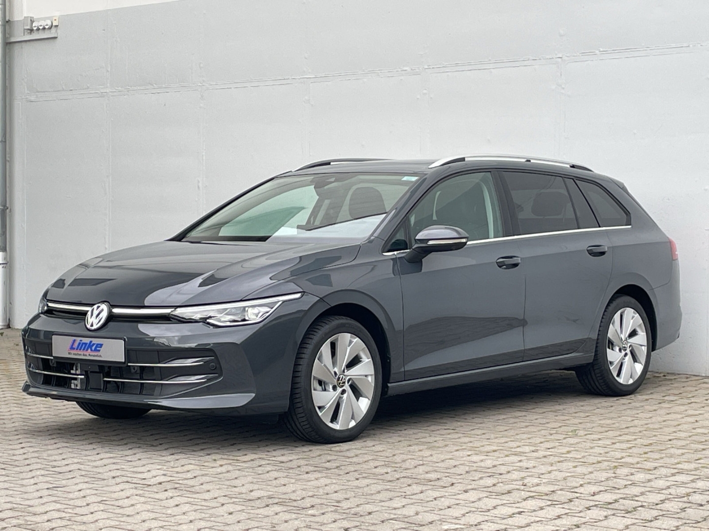 Golf Variant VIII 1.5eTSI DSG Kamera/ACC/AHK/HUD/Pano