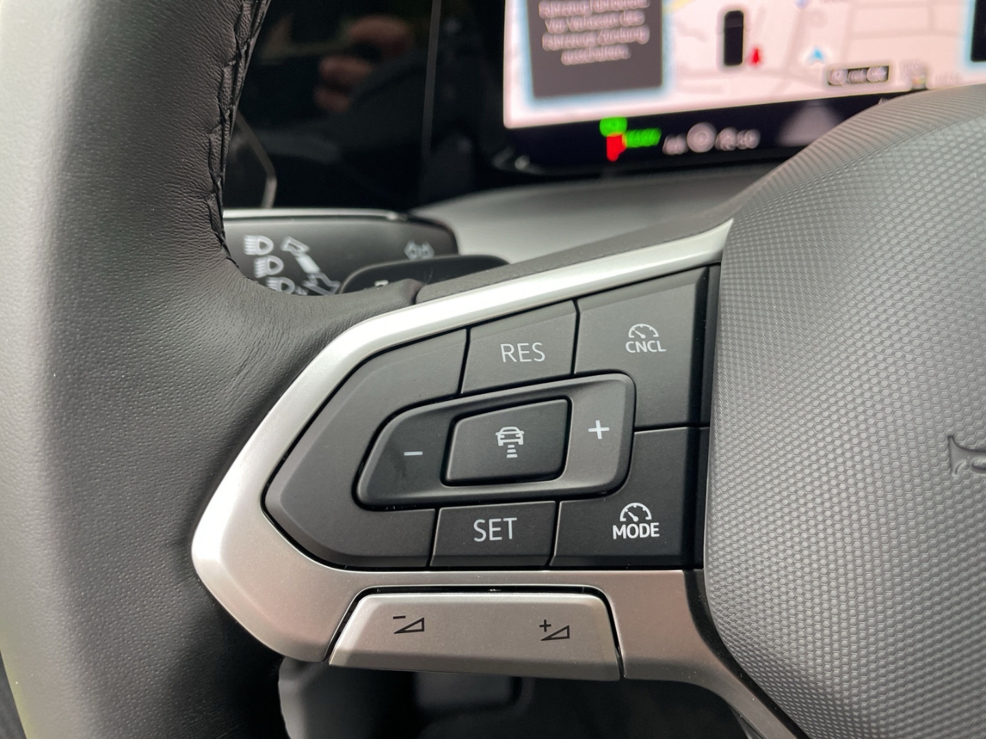 Golf Variant VIII 1.5eTSI DSG Kamera/ACC/AHK/HUD/Pano