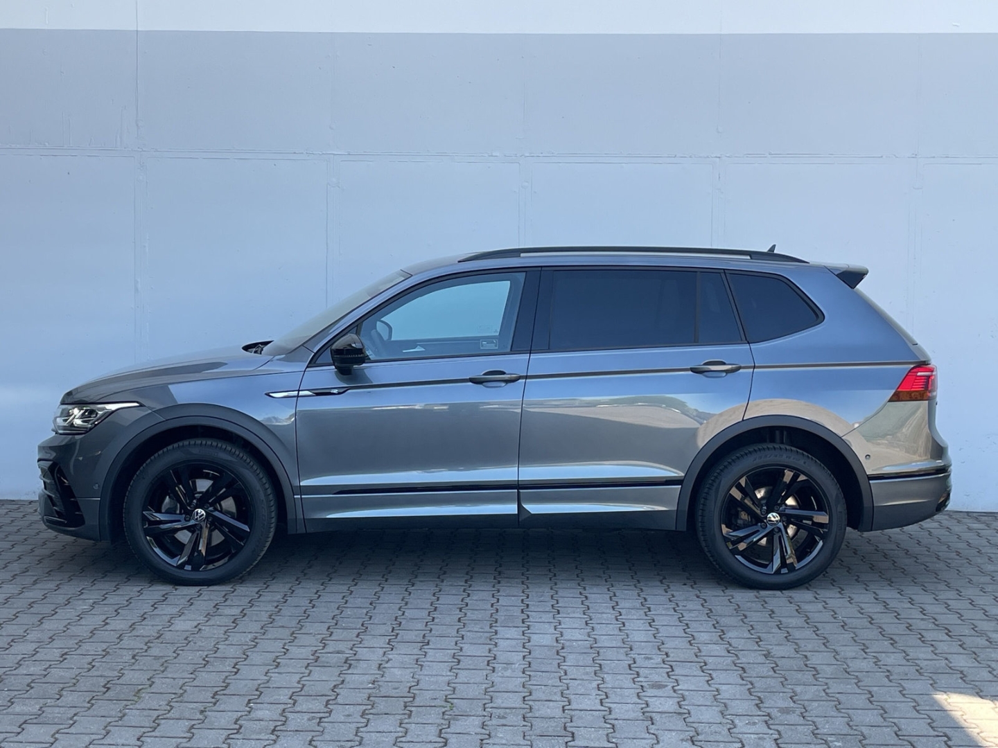 Tiguan Allspace R-Line 2.0 TDI DSG 4MOTION AHK