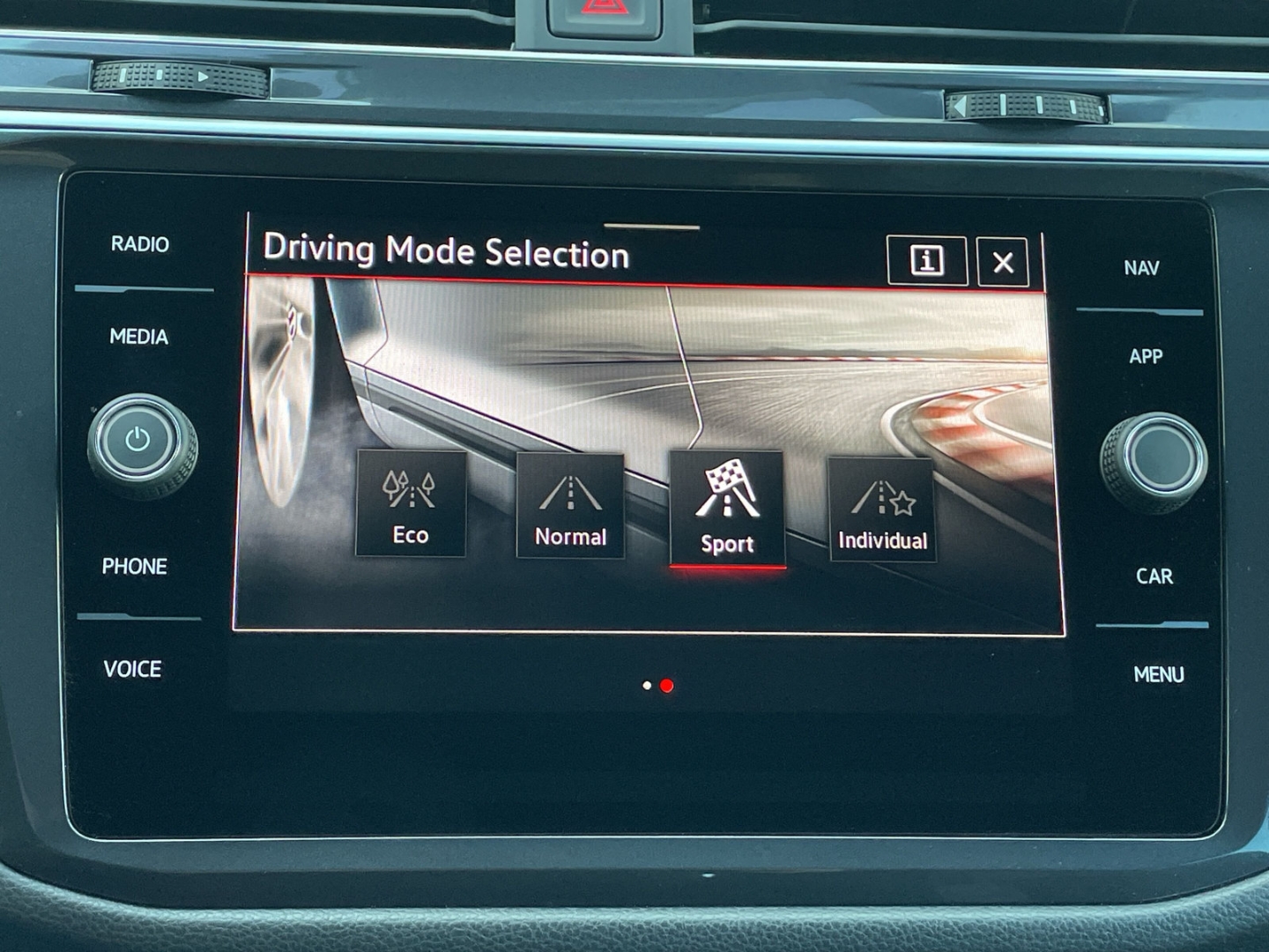 Tiguan Allspace R-Line 2.0 TDI DSG 4MOTION AHK