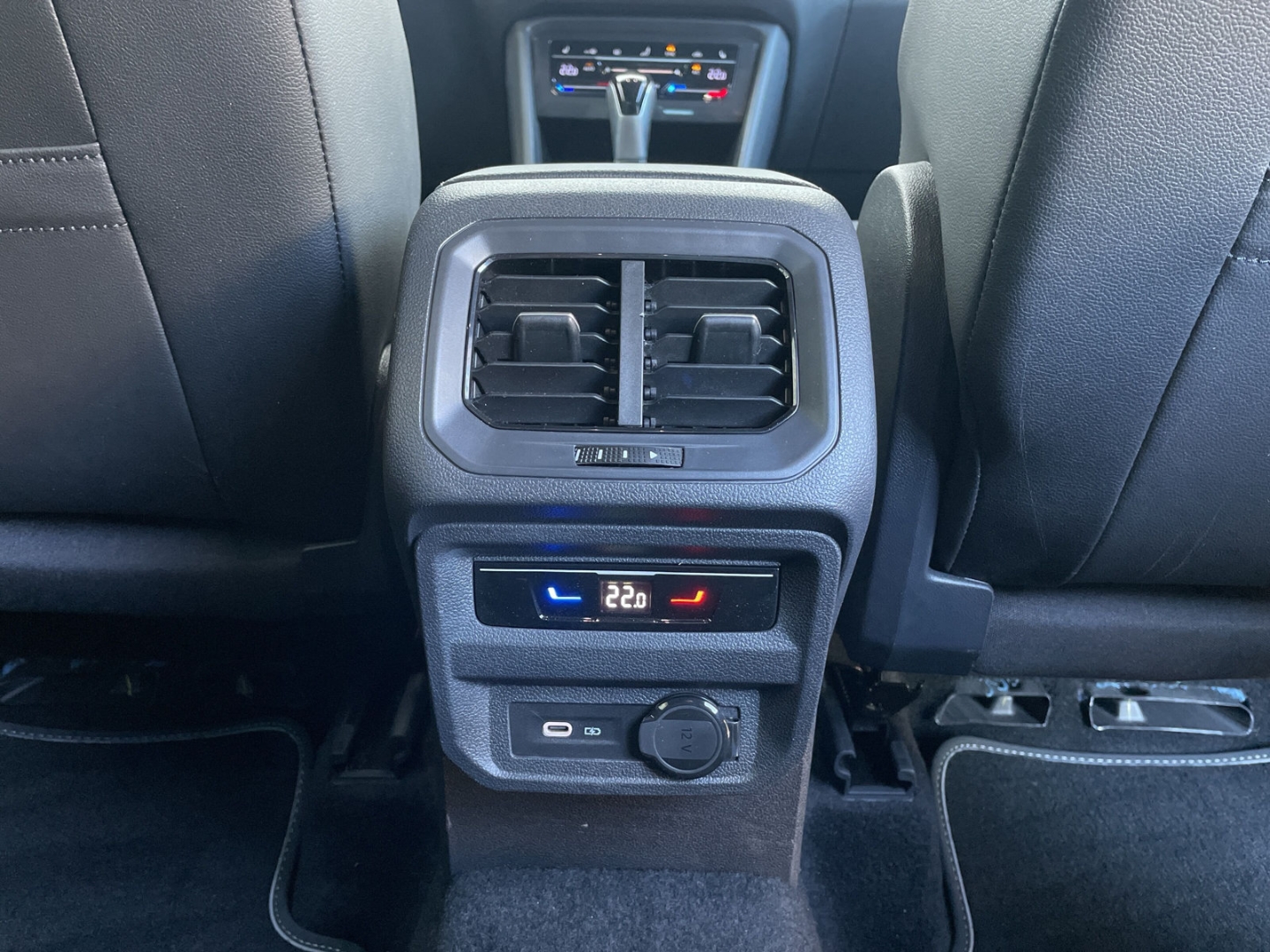 Tiguan Allspace R-Line 2.0 TDI DSG 4MOTION AHK