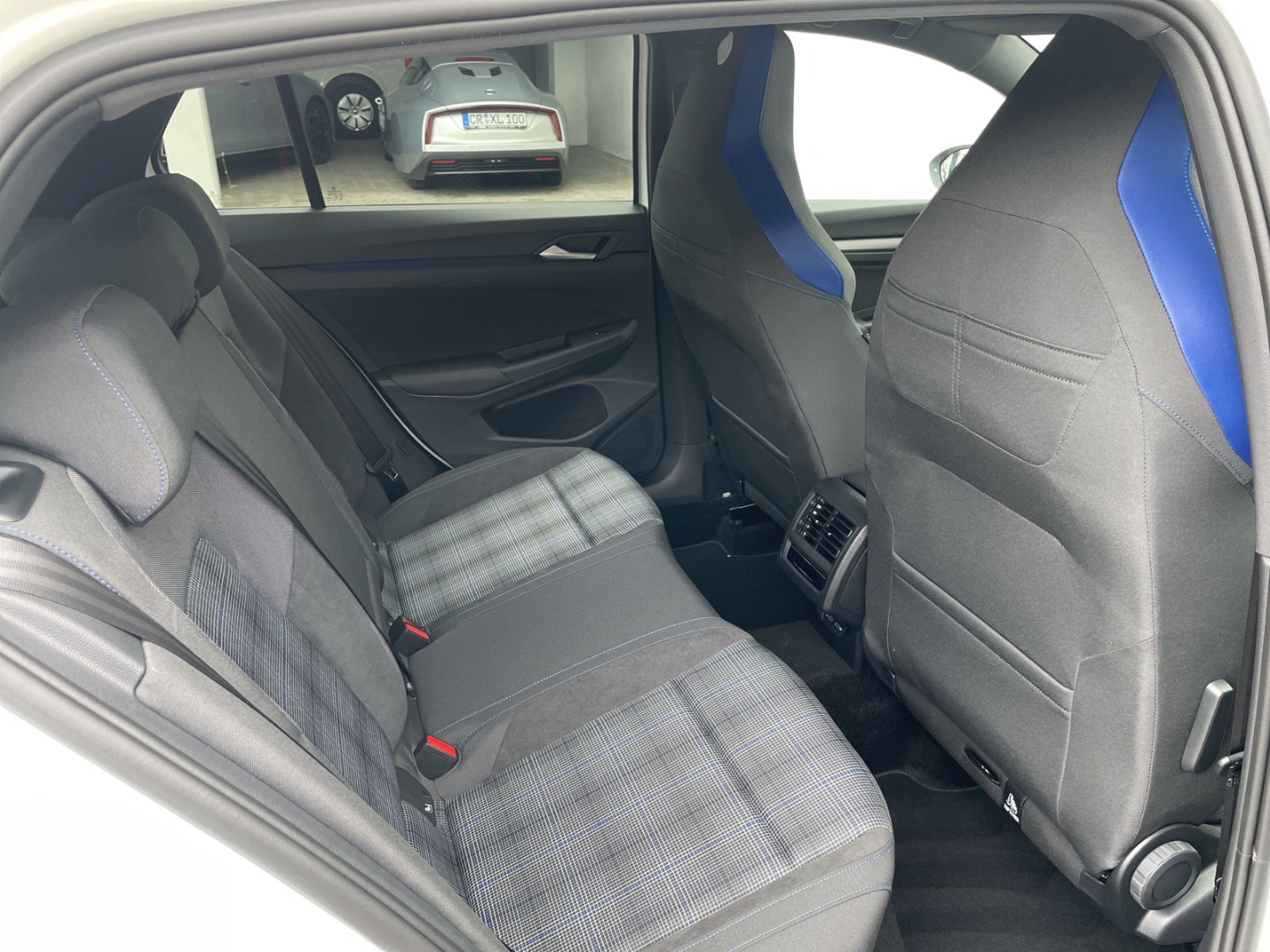 Golf VIII GTE 1.5 TSI Hybrid DSG AHK/LED/ACC/DCC