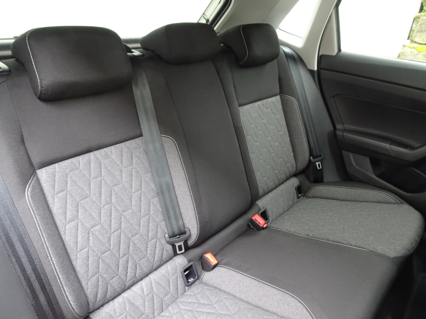 Polo MOVE 1.0 TSI Navi/LED/ACC/Kamera/Sitzheiz.