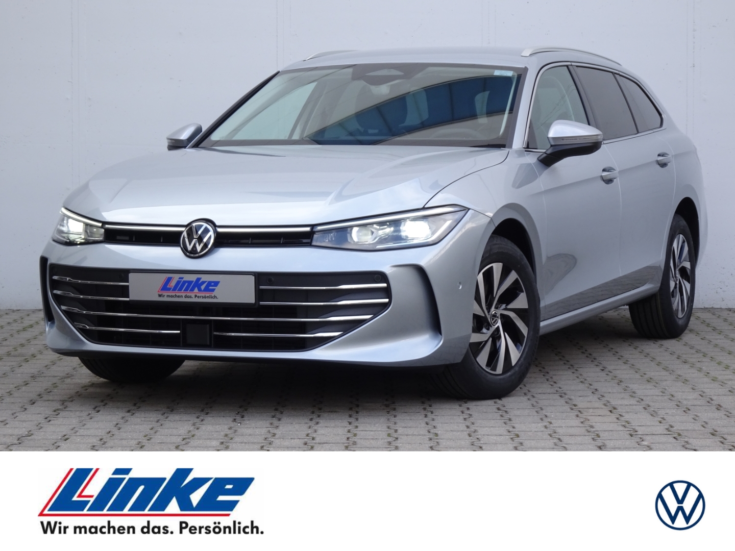 Passat Variant Business 2.0 TDI DSG HUD/AHK/360&deg;