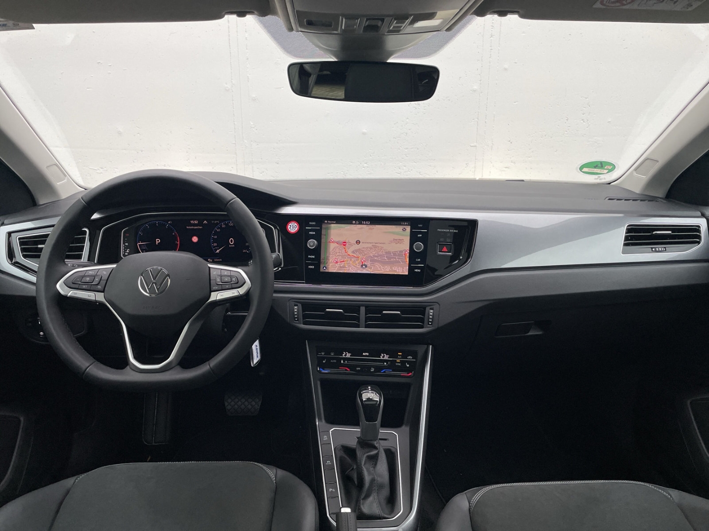 Polo Style 1.0 TSI DSG AHK/Pano/Kamera/Navi/LED