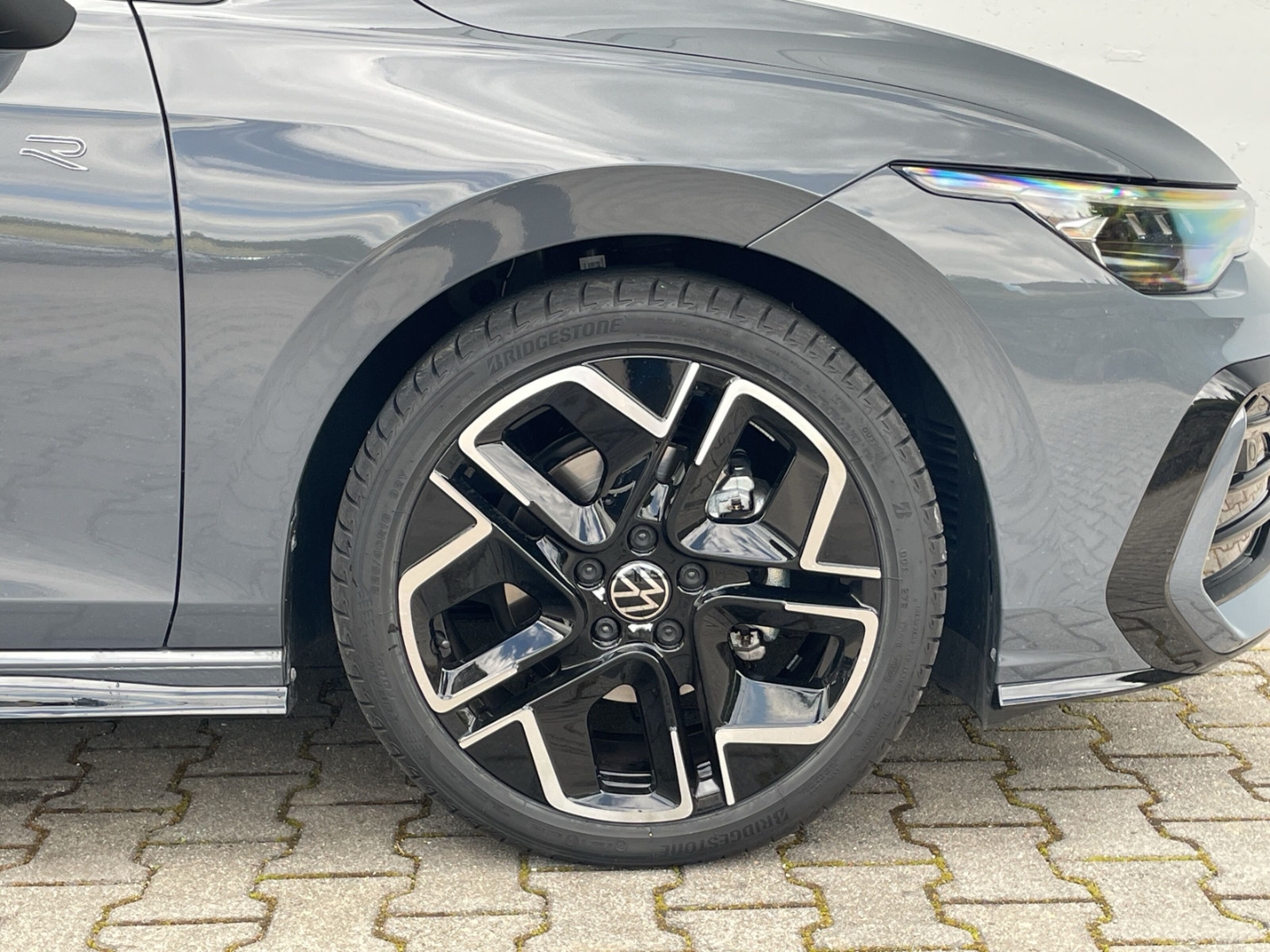 Golf VIII R-Line 2.0 TDI DSG Black Style Kamera ACC