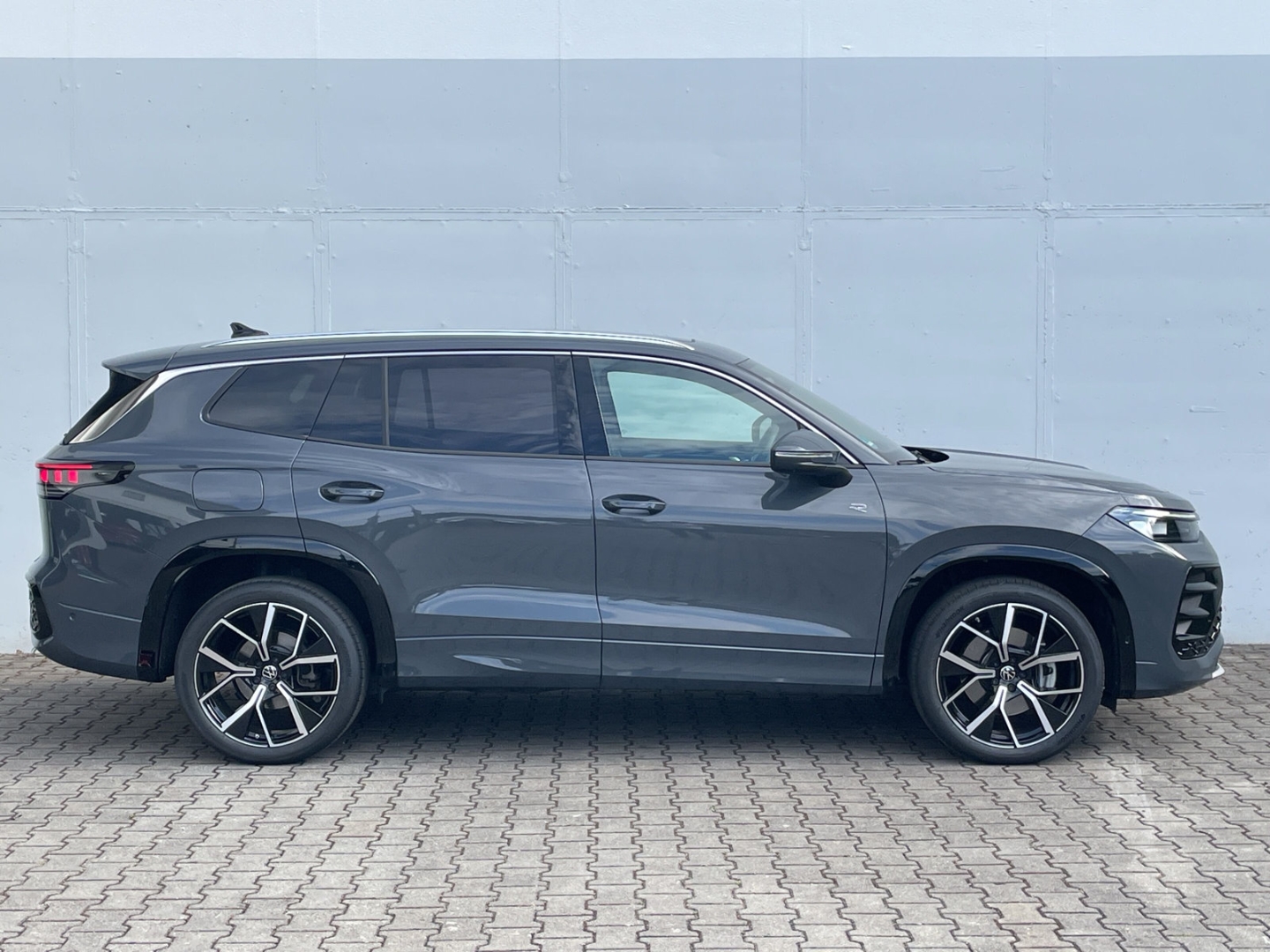 Tayron R-Line 2.0 TDI DSG 4MOTION Standhzg/Pano