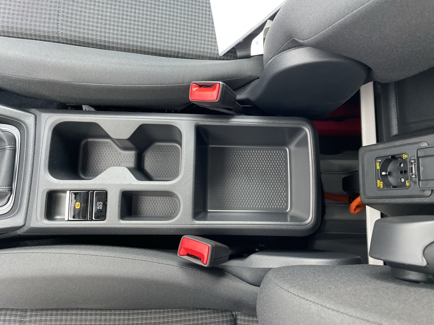 Caddy /Garantie 5J/Holzboden/Fenster/App-Connect/PDC hi