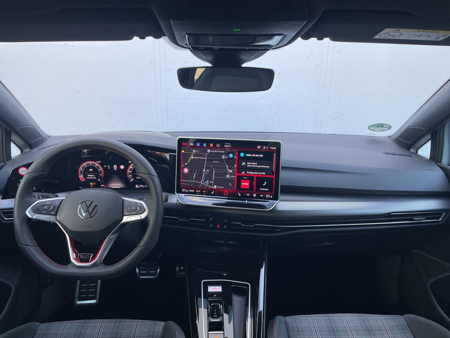 Golf GTI VIII 2.0 TSI DSG Black Style AHK/Kamera/IQ.Light/HUD/Keyless/ACC/Navi