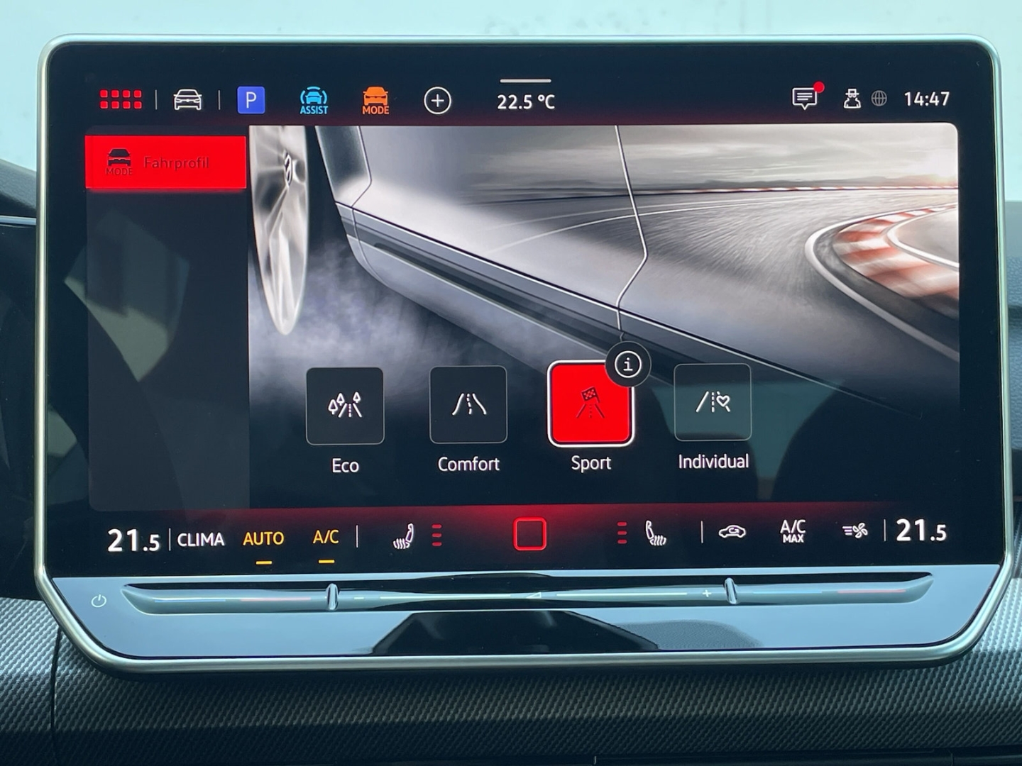 Golf GTI VIII 2.0 TSI DSG Black Style AHK/Kamera/IQ.Light/HUD/Keyless/ACC/Navi