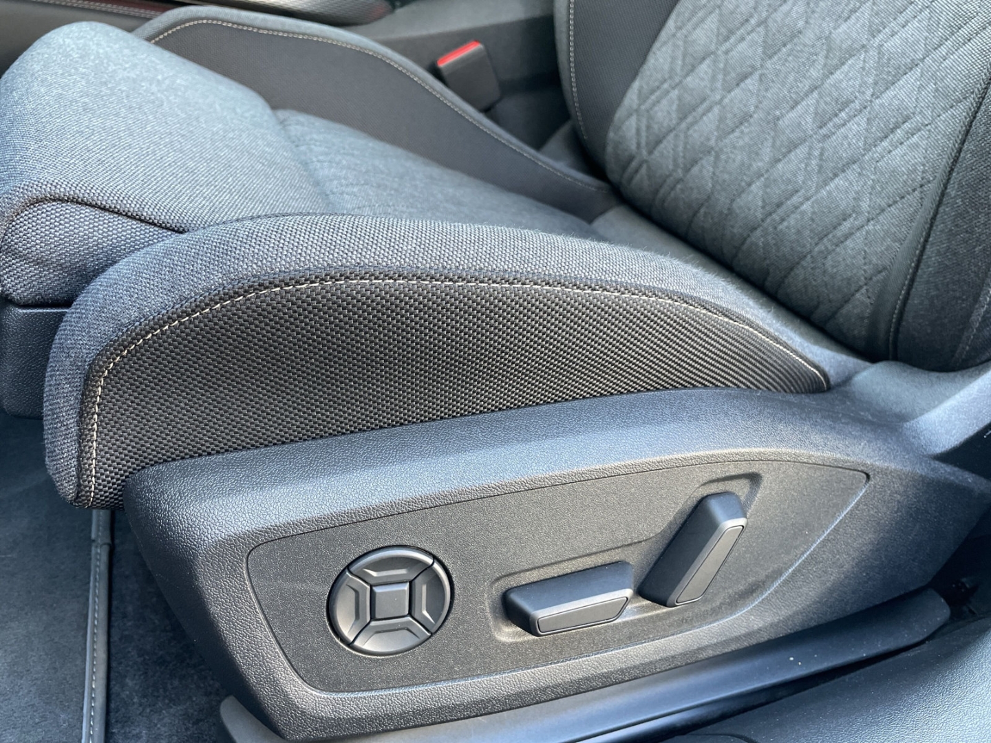 A5 Avant 2.0 TDI quattro S line edition one 360°Kamera/ACC/B&O/HUD/Matrix/Navi/App-Connect