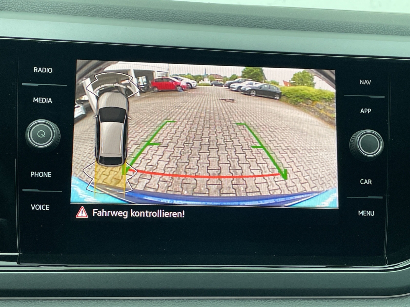 Taigo 1.0 TSI DSG R-Line Black Style Kamera/Pano/ACC/Navi/IQ.LIGHT/App-Connect