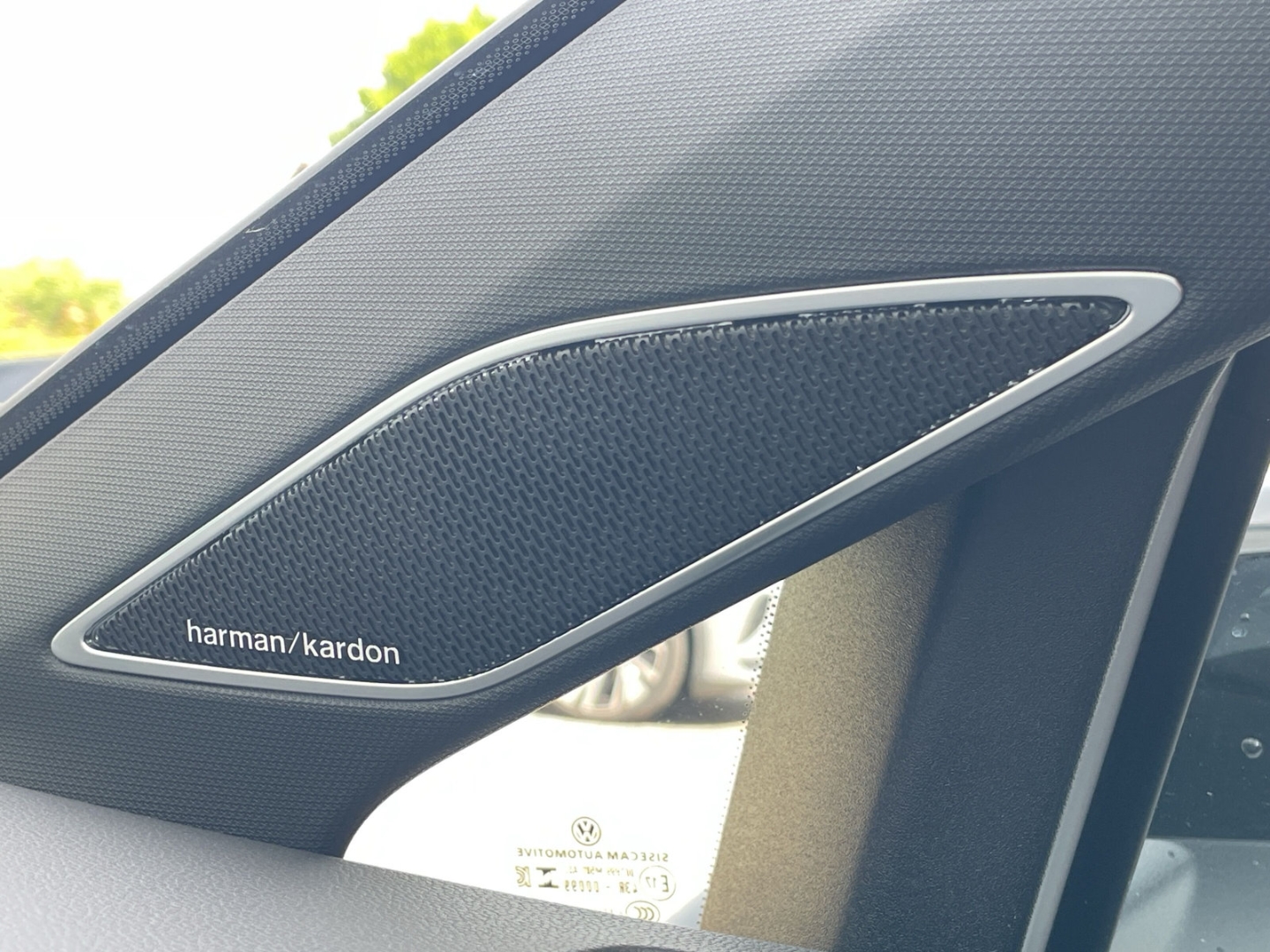 Golf Variant VIII 2.0 TDI DSG R-Line AHK/HUD/H&K/Navi/Kamera/ACC/IQ.LIGHT/Keyless/el.Heckklappe/