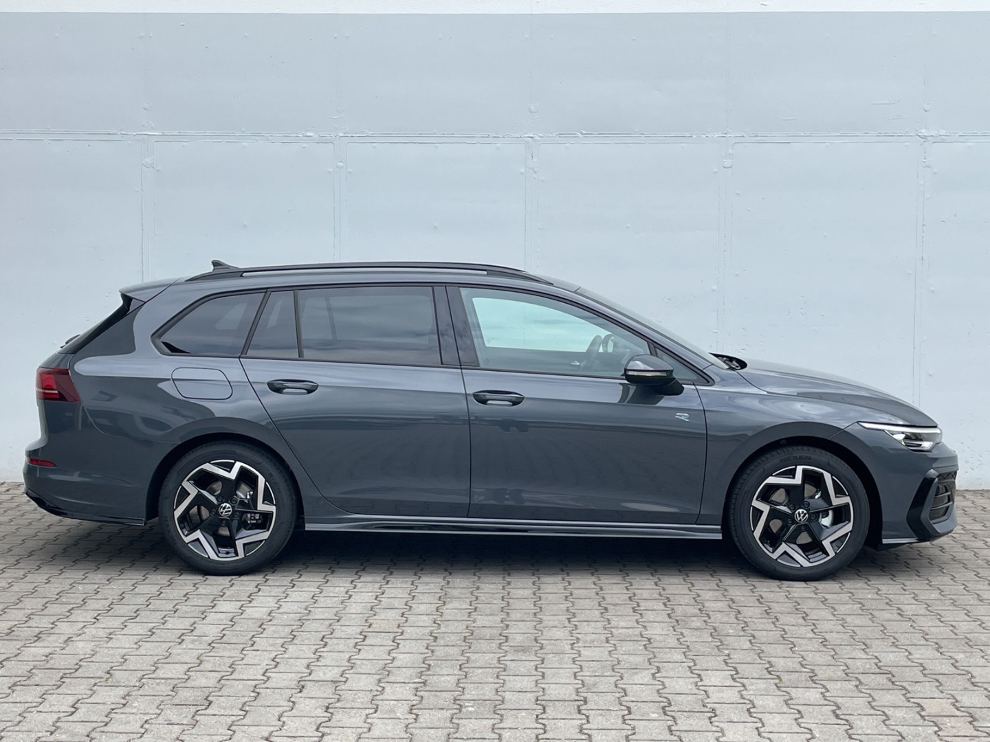 Golf Variant VIII 1.5eTSI DSG HUD/AHK/Kamera/ACC/LED