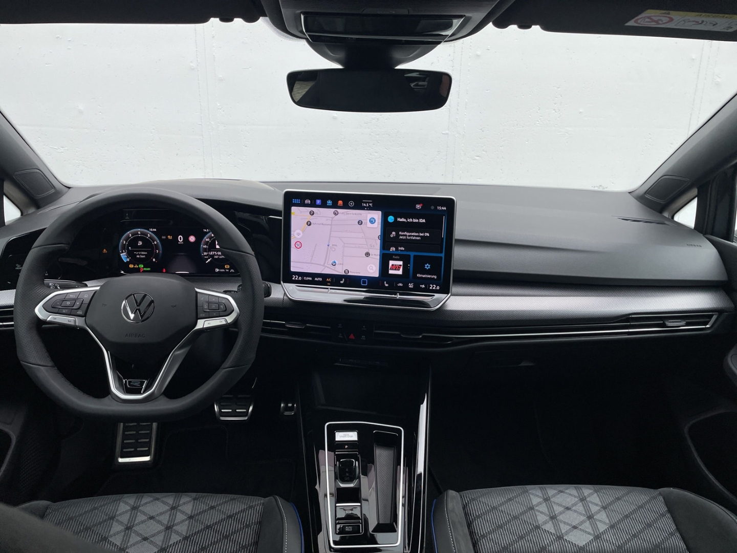 Golf Variant VIII 1.5eTSI DSG HUD/AHK/Kamera/ACC/LED