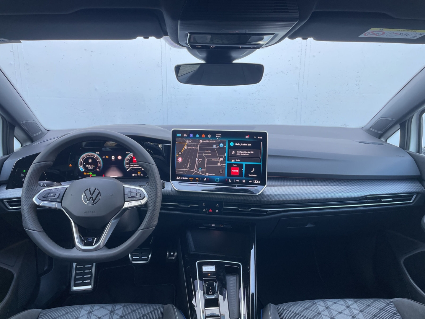 Golf Variant VIII 1.5 eTSI DSG R-Line AHK/Kamera/HUD