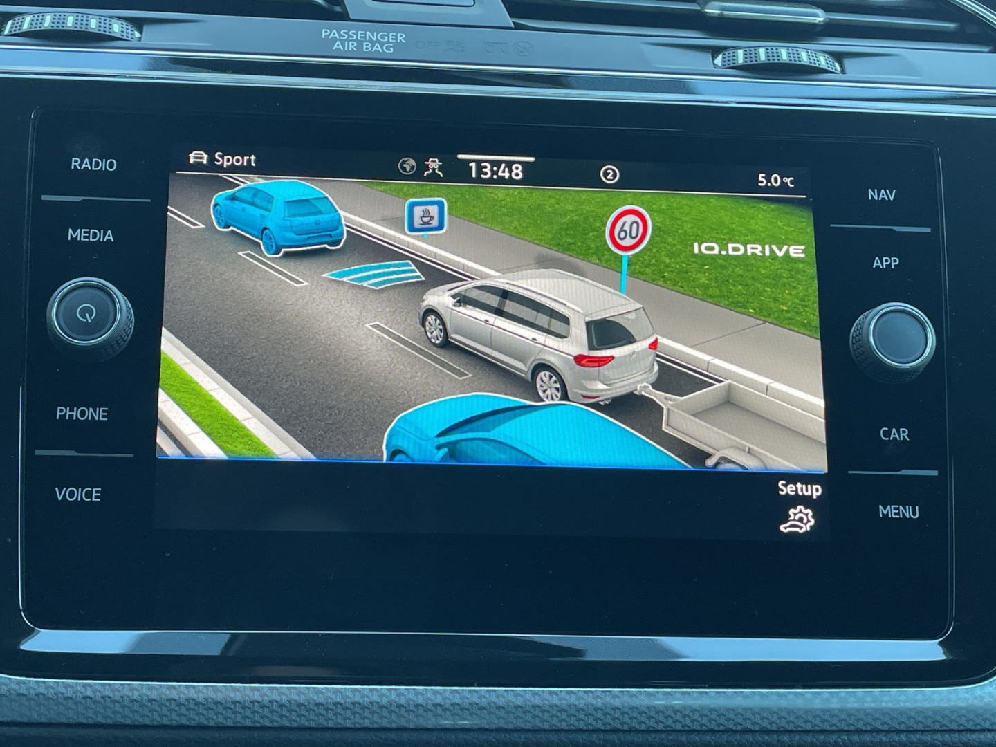 Touran R-Line 1.5TSI DSG AHK/Navi/LED/Kamera/ACC