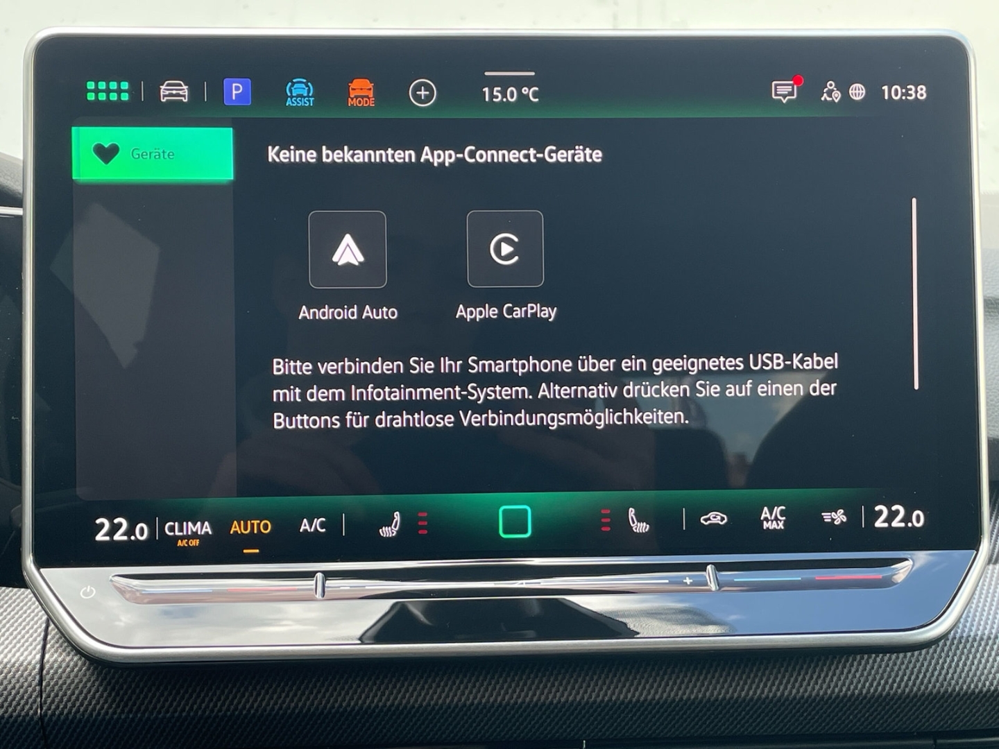 Golf VIII 1.5 eTSI DSG R-Line AHK/360°Kamera/HUD/Navi