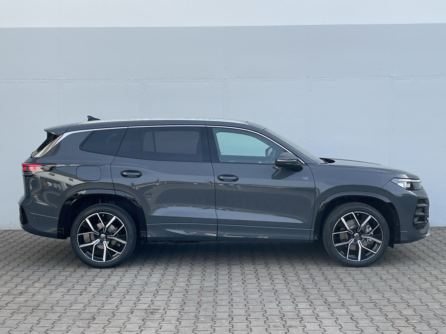 Tayron R-Line 2.0 TDI DSG 4Motion AHK/Standhzg