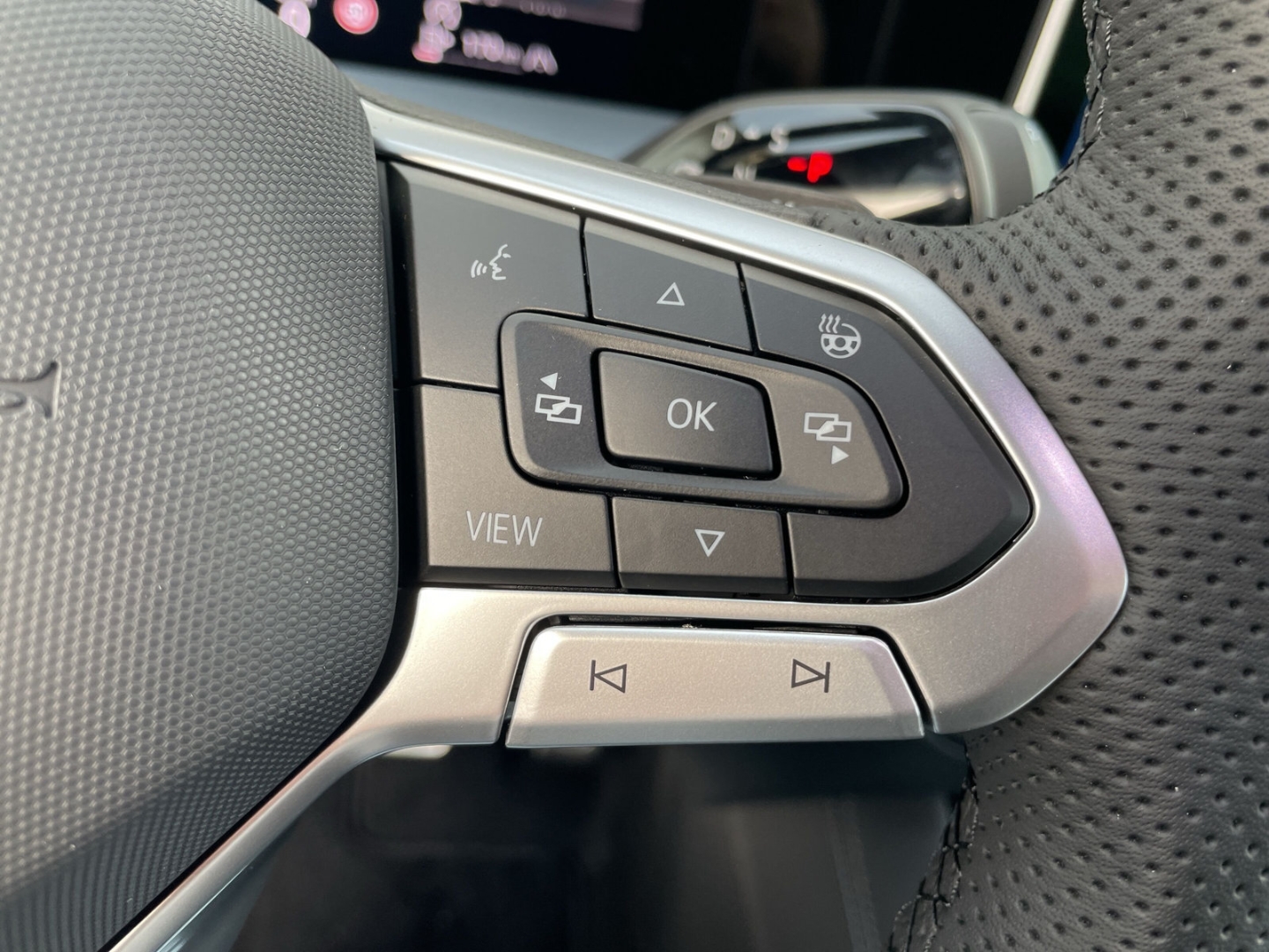 Tayron R-Line 2.0 TDI DSG 4Motion AHK/Standhzg