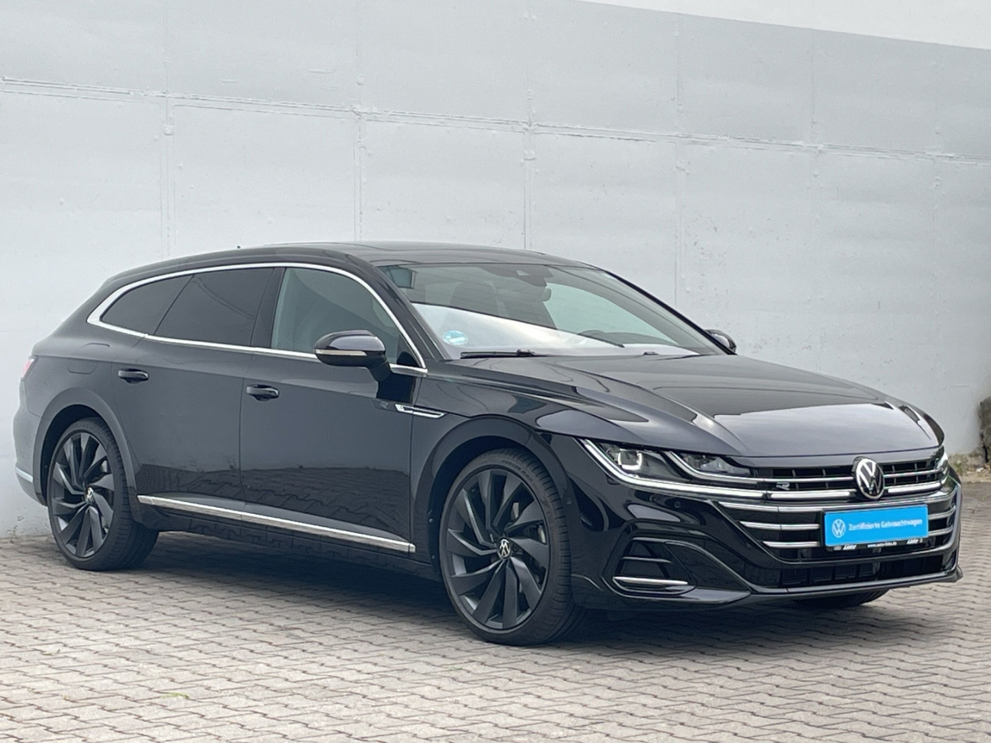 Arteon SB 2.0TDI R-Line 4M Pano/AHK/Standhzg/H&K/DCC/Kamera/ACC/Navi/Keyless