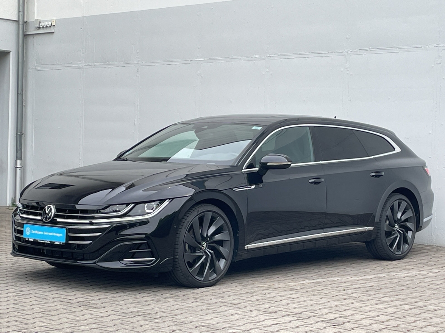 Arteon SB 2.0TDI R-Line 4M Pano/AHK/Standhzg/H&K/DCC/Kamera/ACC/Navi/Keyless