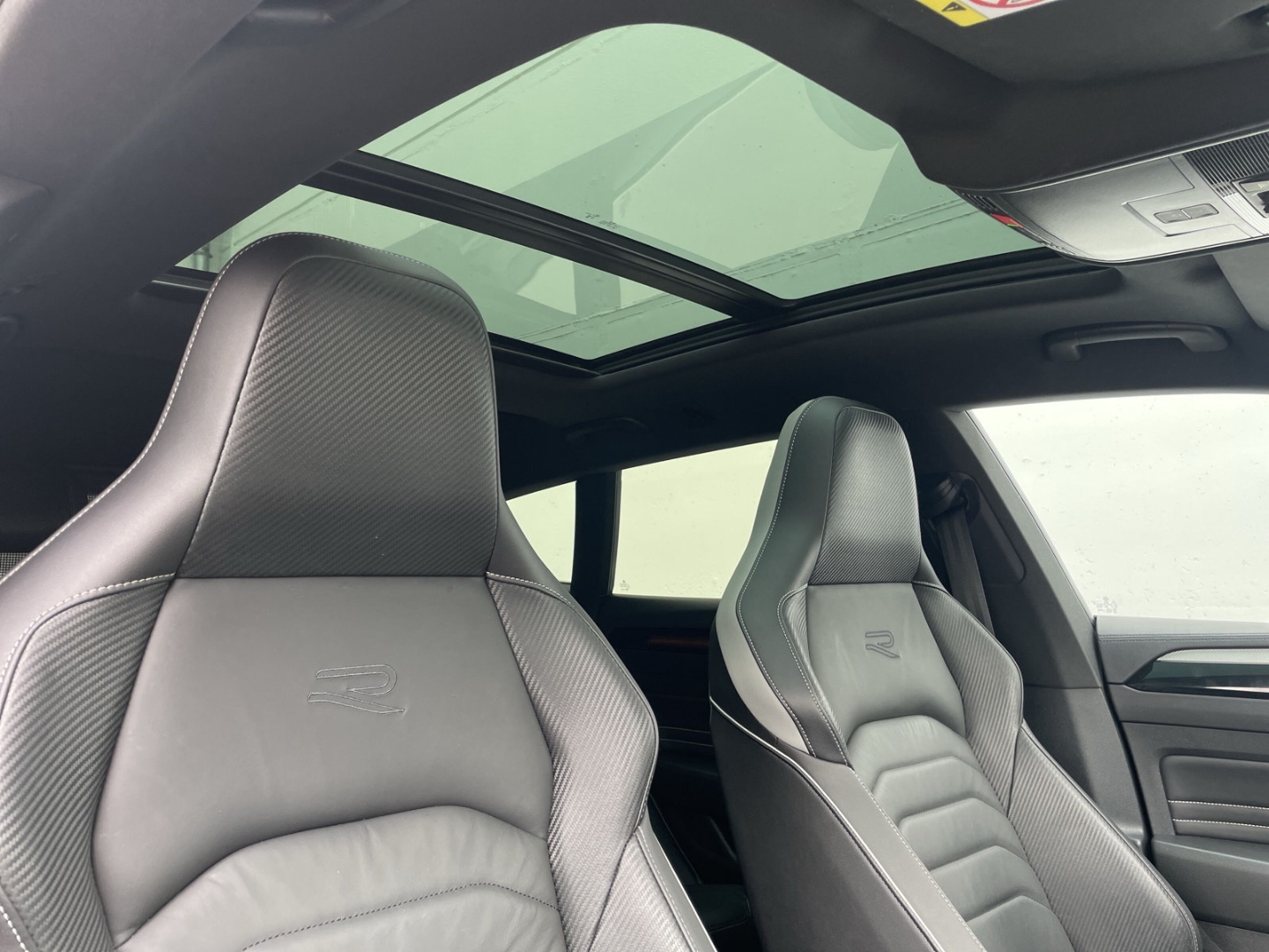 Arteon SB 2.0TDI R-Line 4M Pano/AHK/Standhzg/H&K/DCC/Kamera/ACC/Navi/Keyless
