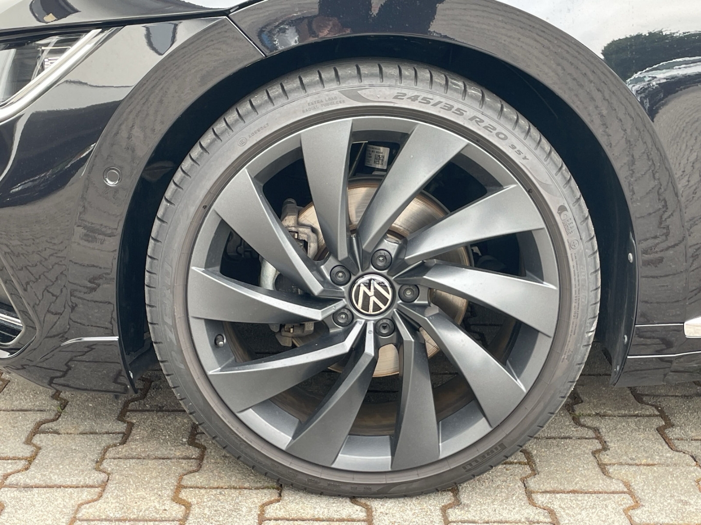 Arteon SB 2.0TDI R-Line 4M Pano/AHK/Standhzg/H&K/DCC/Kamera/ACC/Navi/Keyless